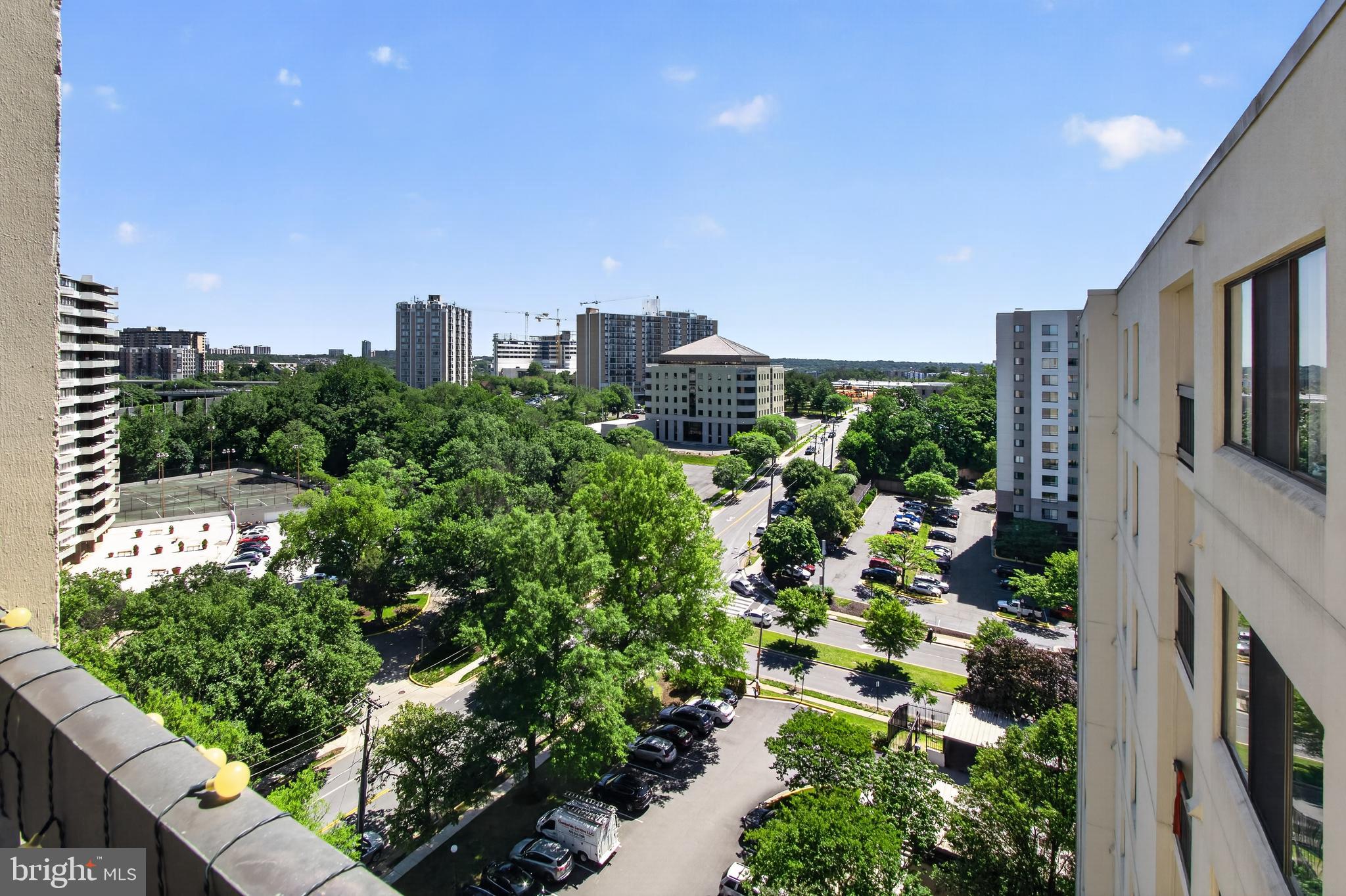 SENTINEL OF LANDMARK - Residential