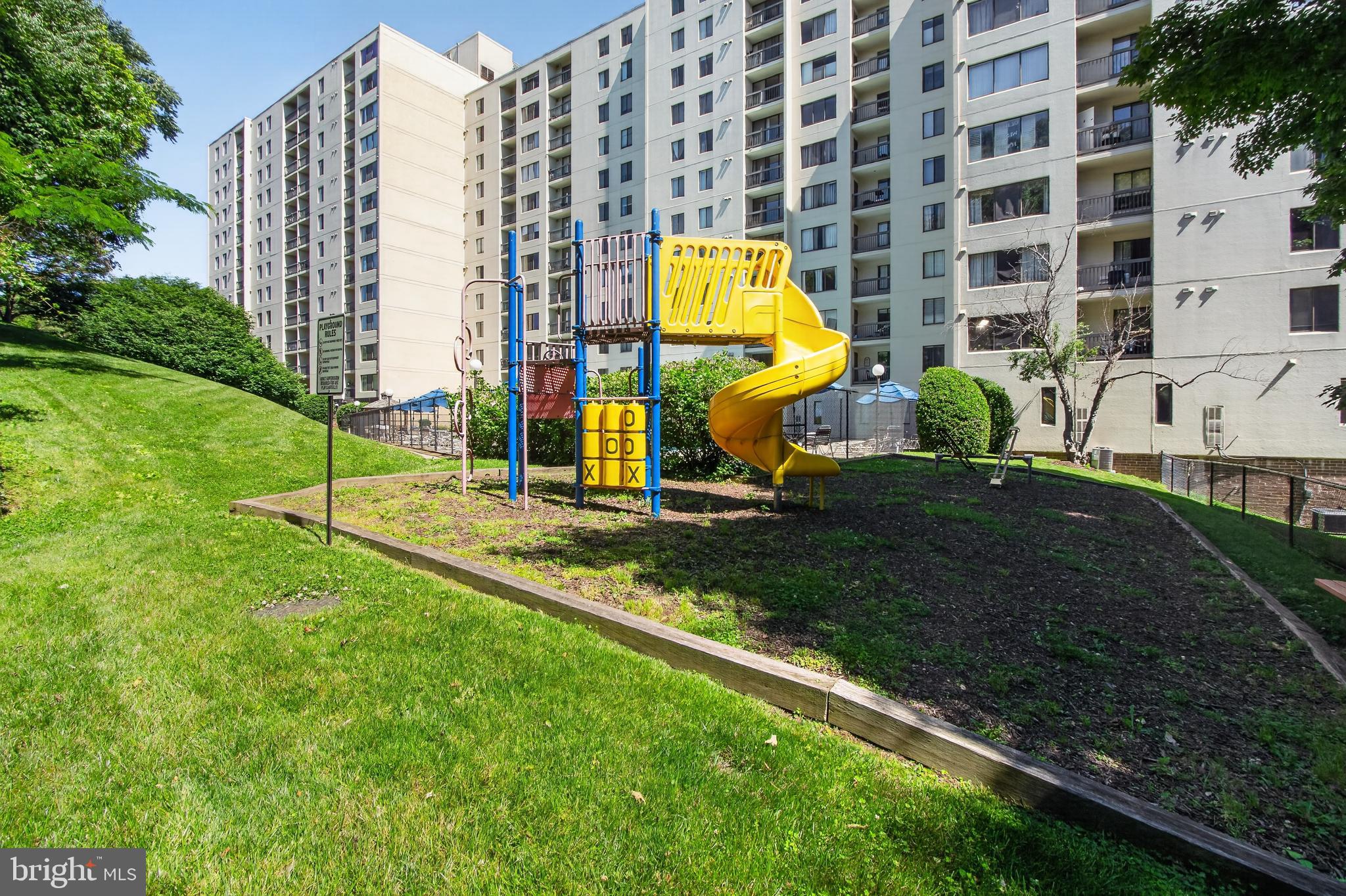 SENTINEL OF LANDMARK - Residential