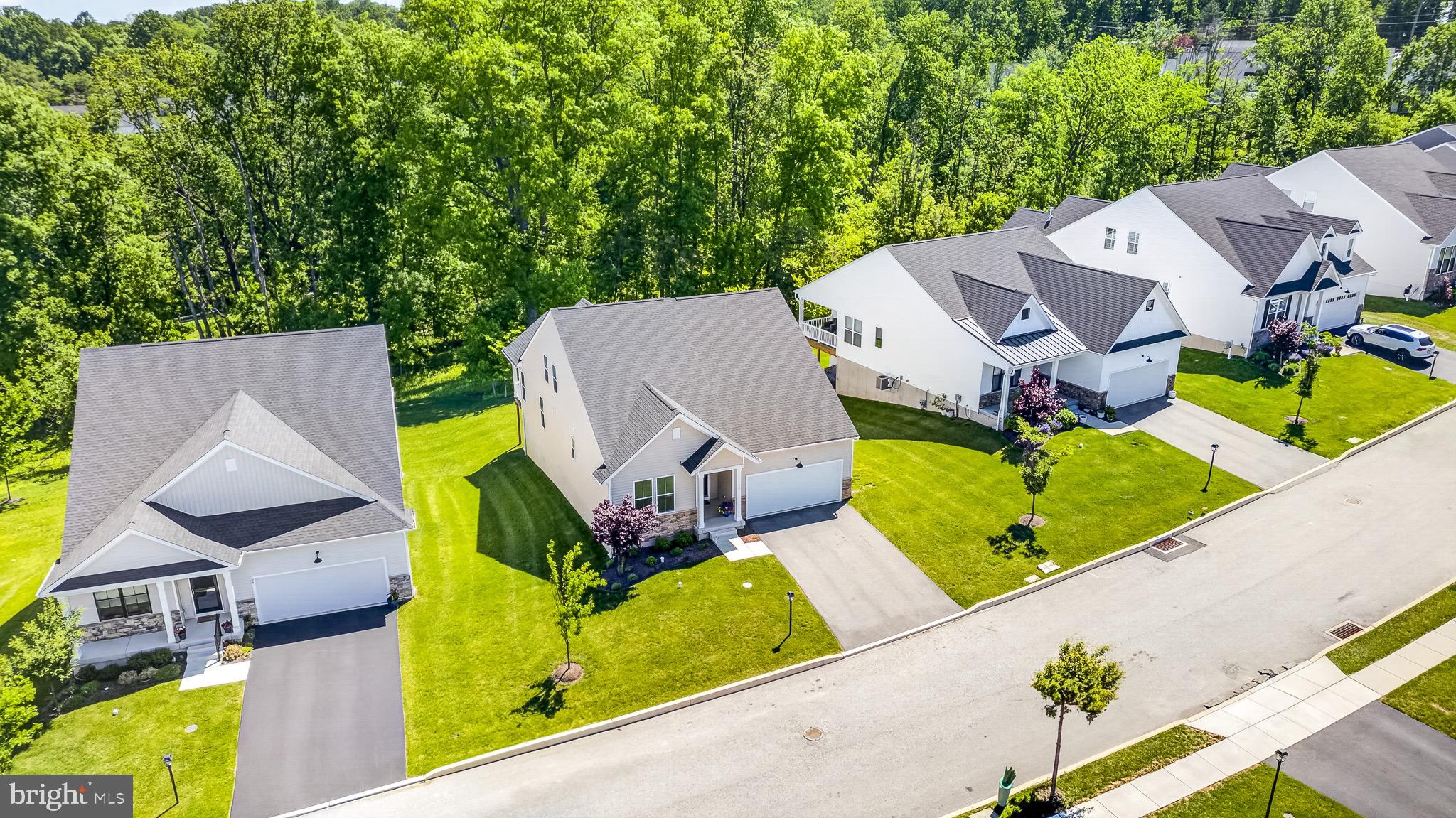HILLVIEW - Residential