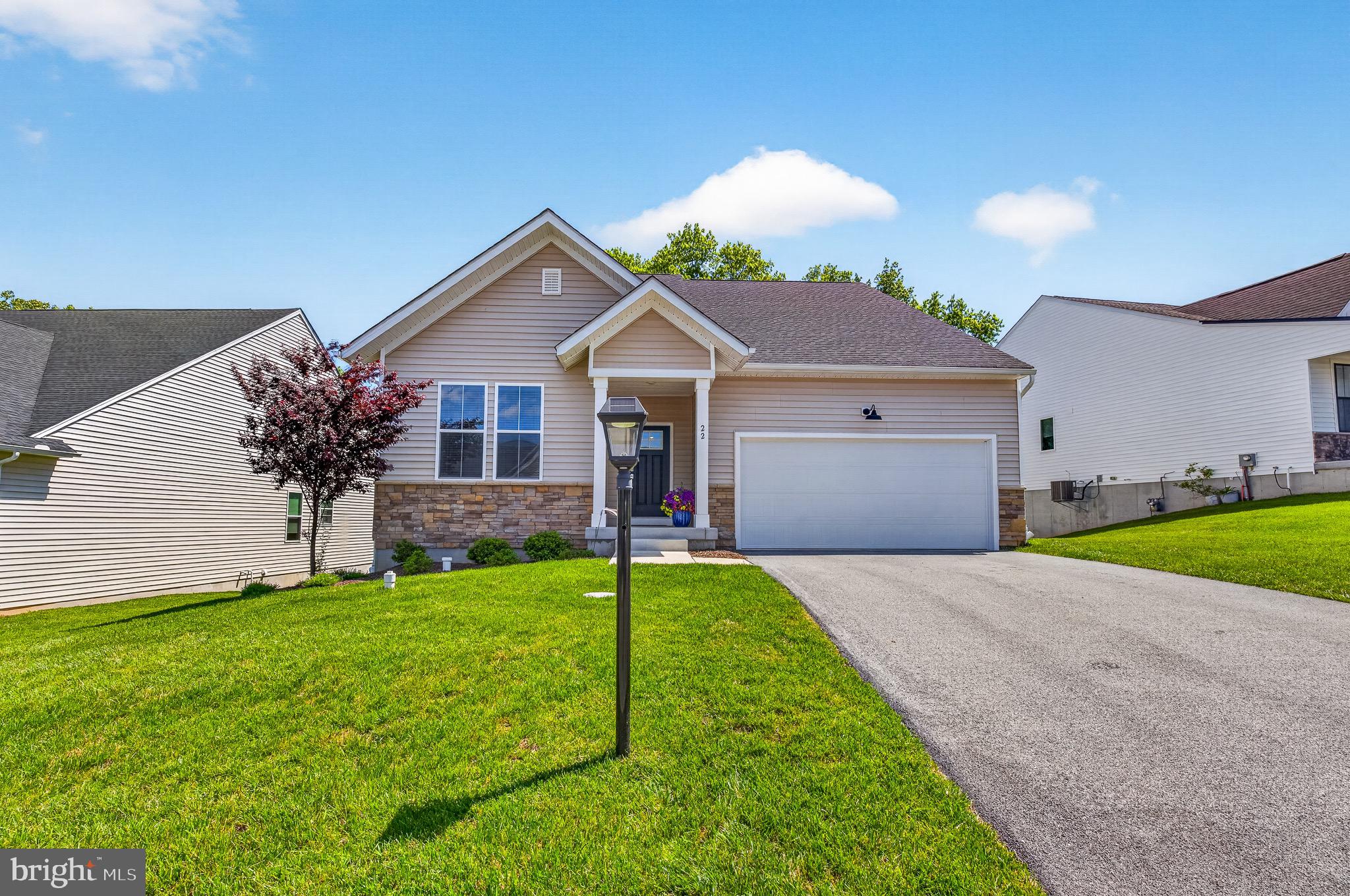 HILLVIEW - Residential