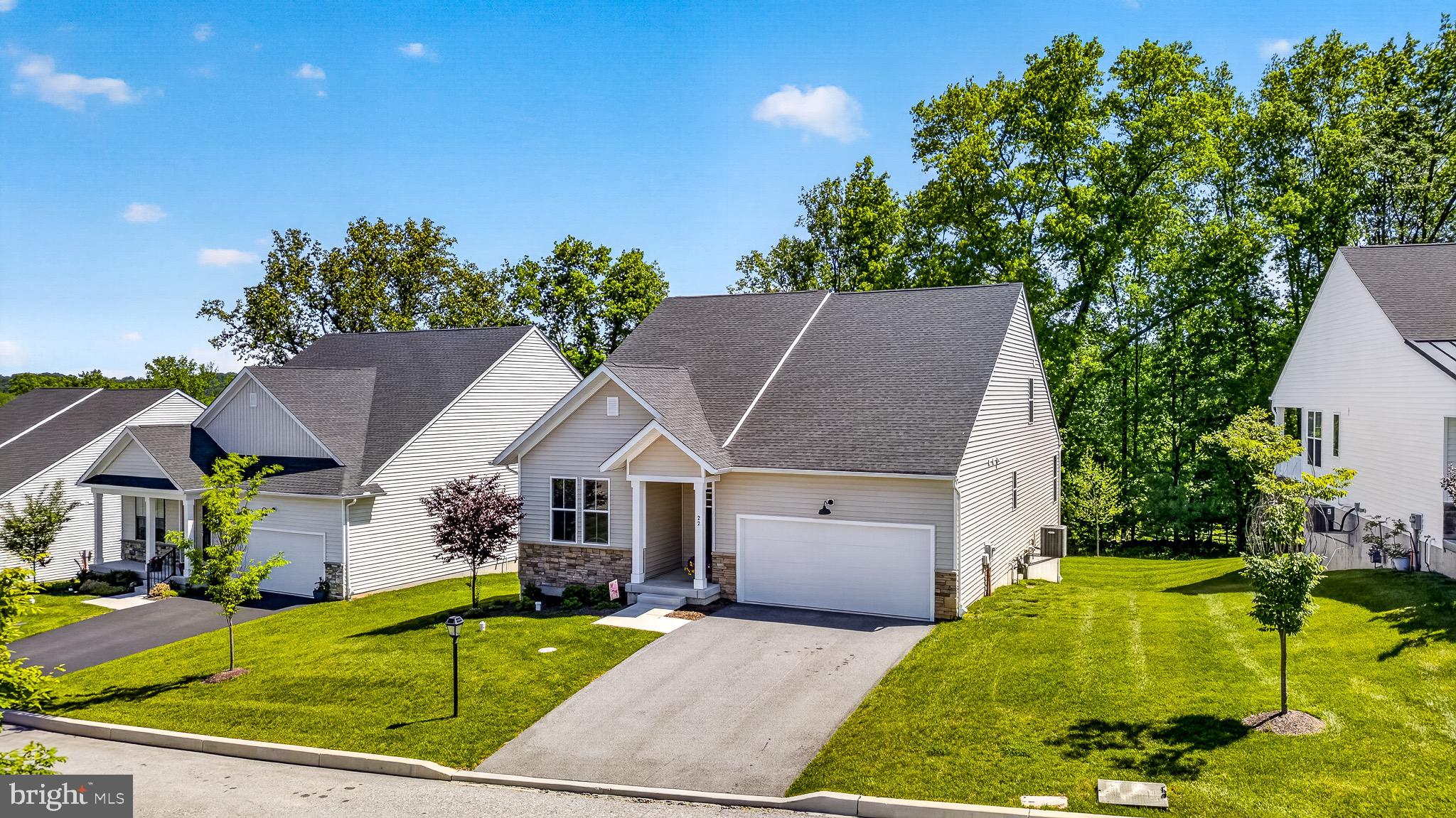 HILLVIEW - Residential