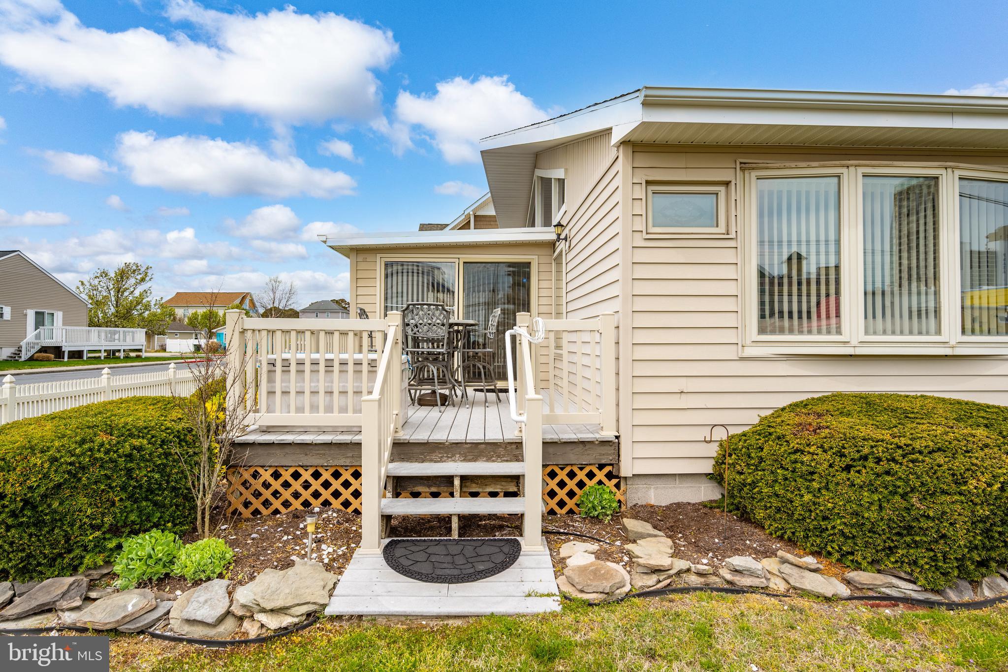 LITTLE SALISBURY - Residential