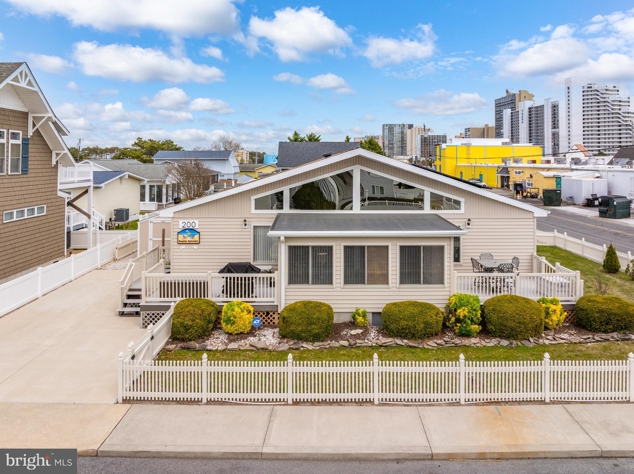 LITTLE SALISBURY - Residential
