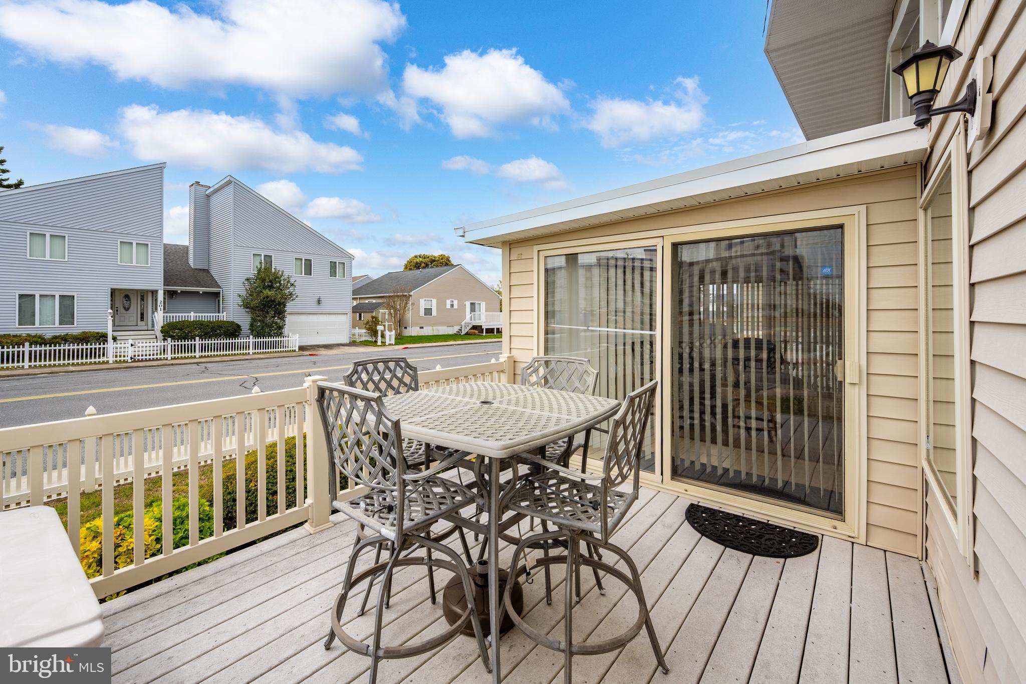 LITTLE SALISBURY - Residential