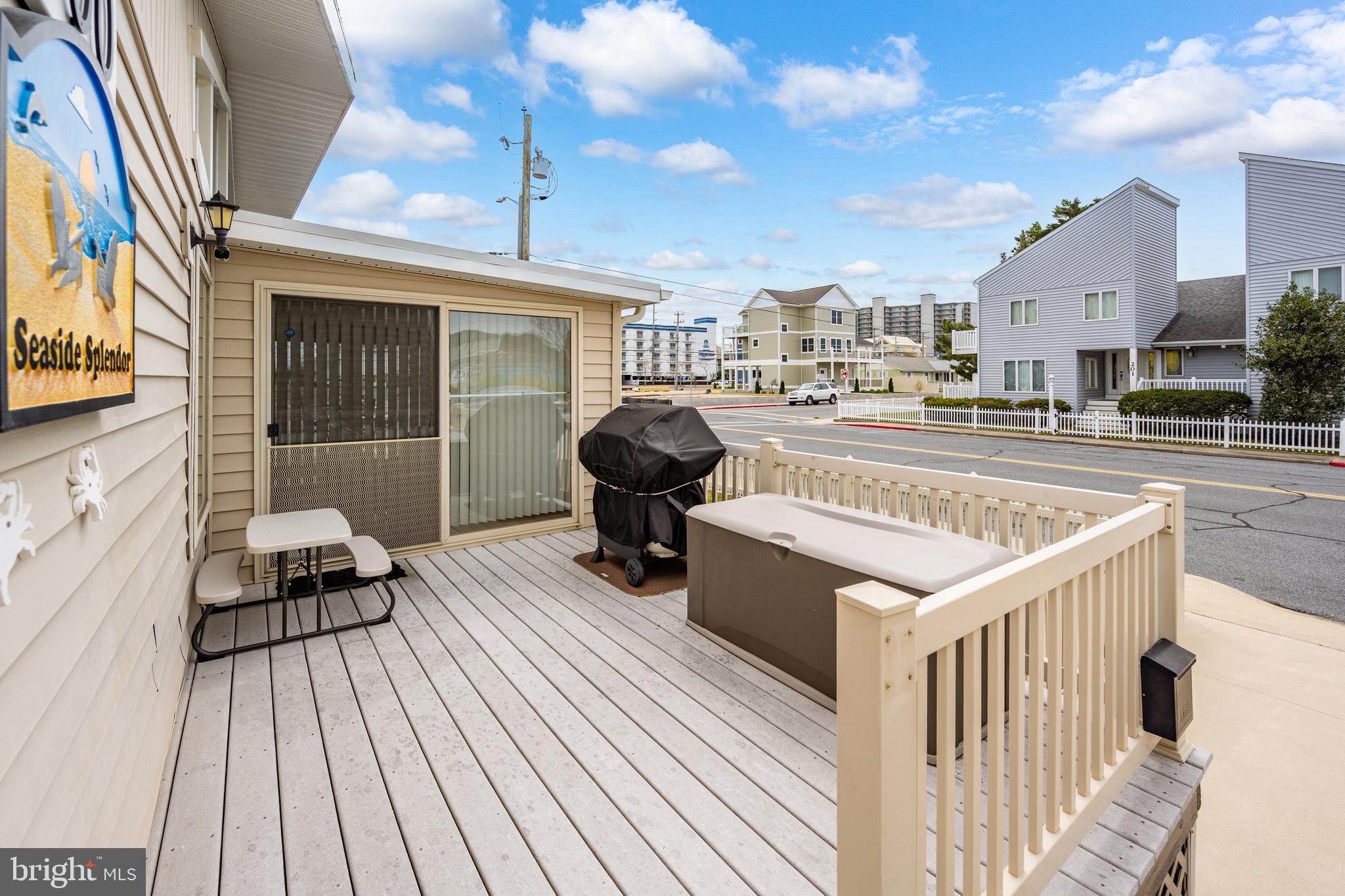 LITTLE SALISBURY - Residential