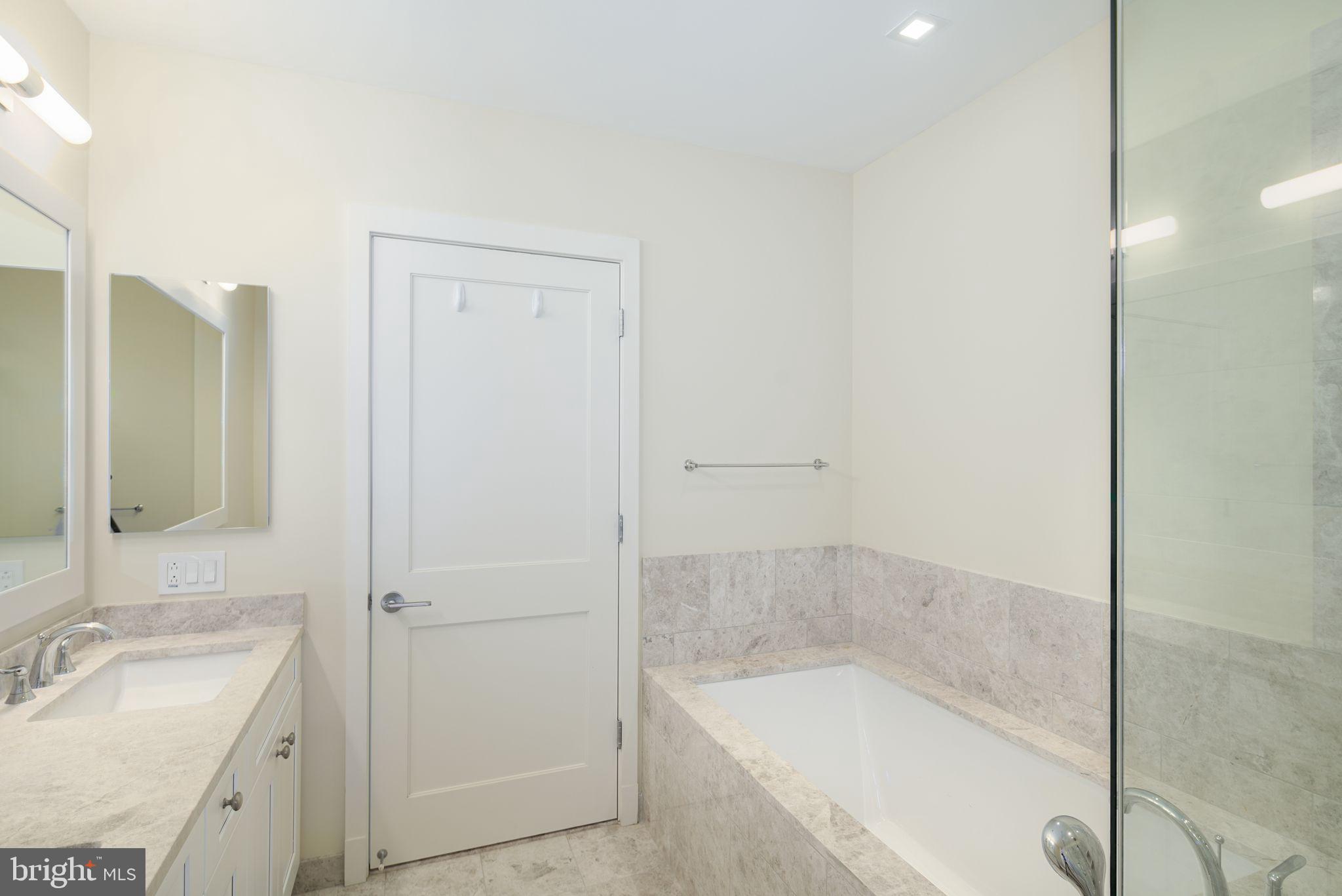 FITLER SQUARE - Residential