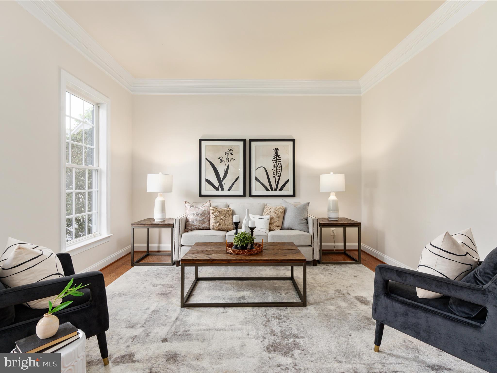 RIVER CREEK - Residential