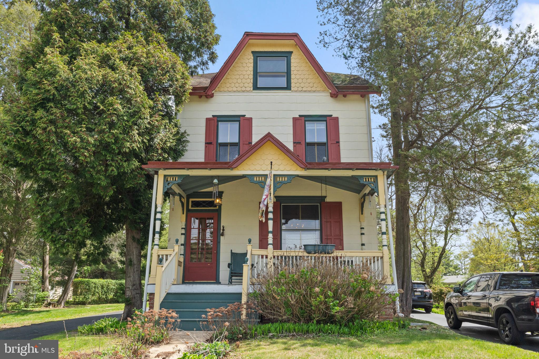 MIDDLETON PL - Residential