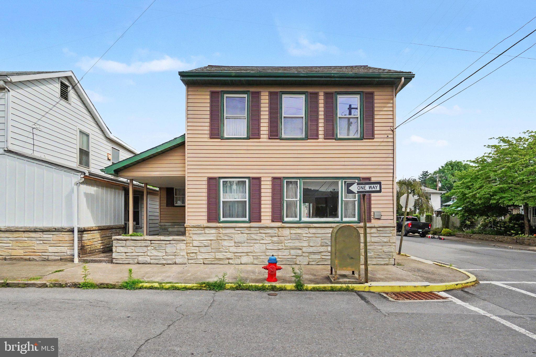 MILLERSBURG BOROUGH - Residential