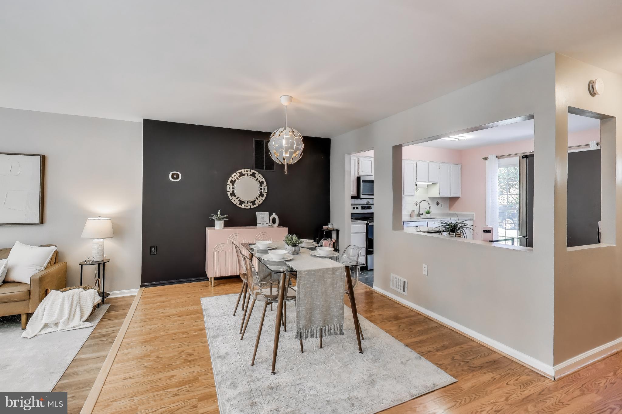LAKE RIDGE - Residential