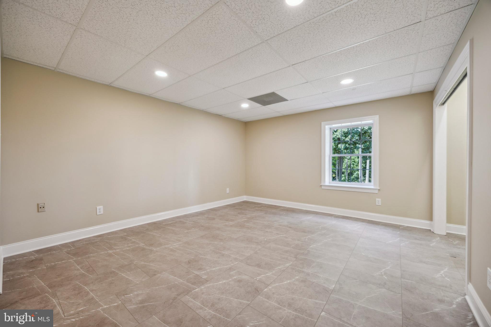 HERITAGE FARMS - Residential