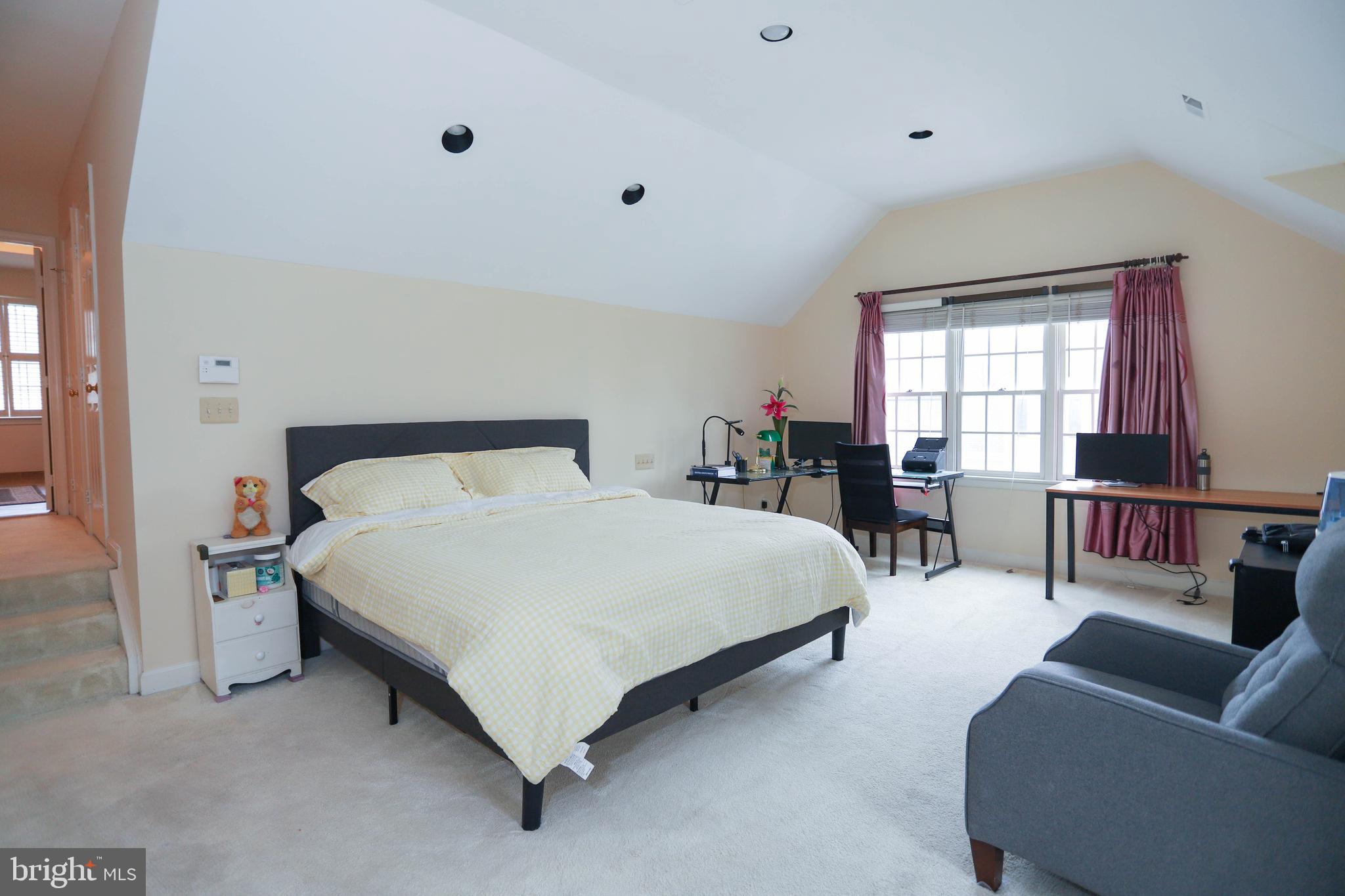INVERNESS FOREST - Residential