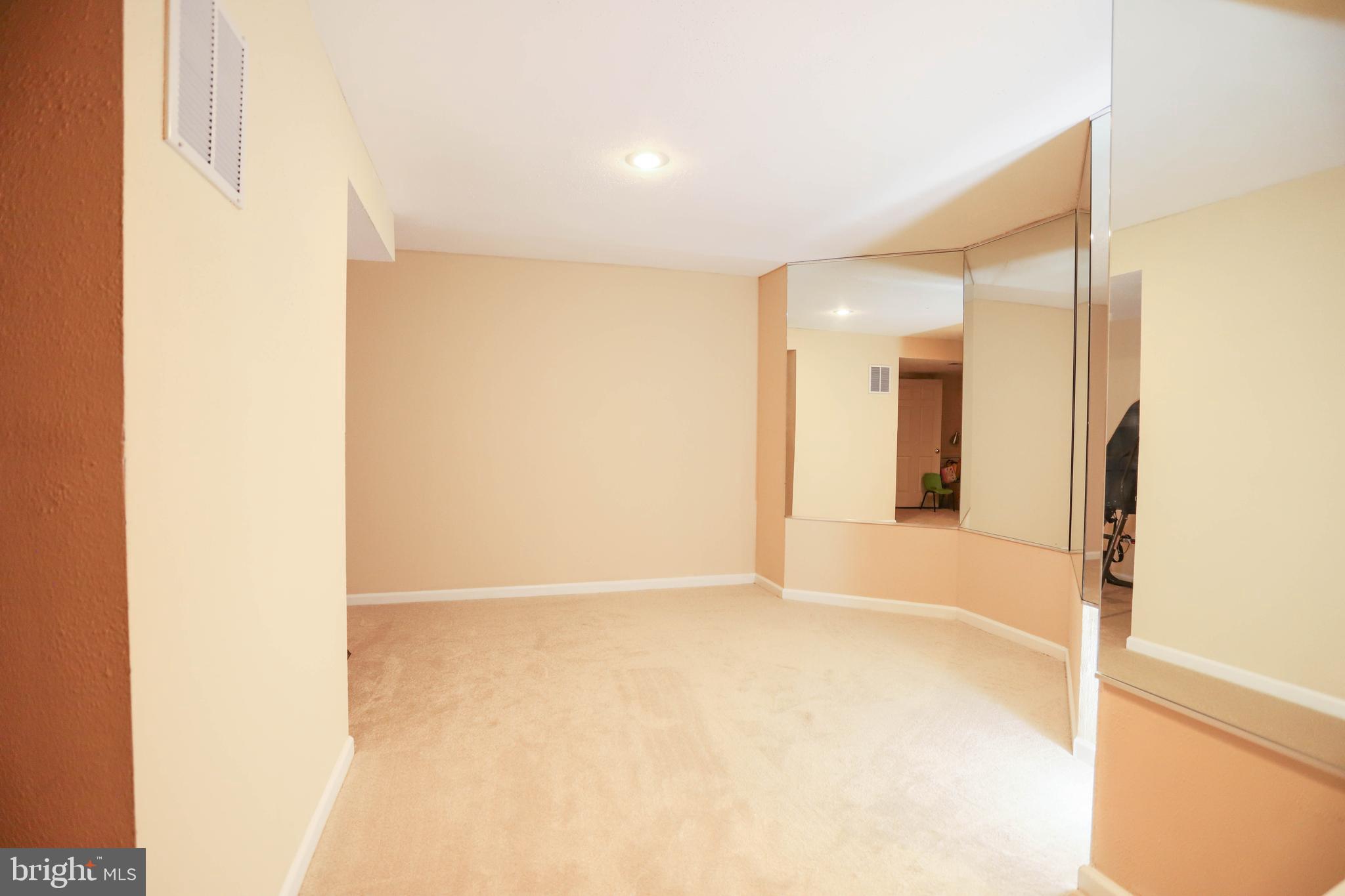 INVERNESS FOREST - Residential
