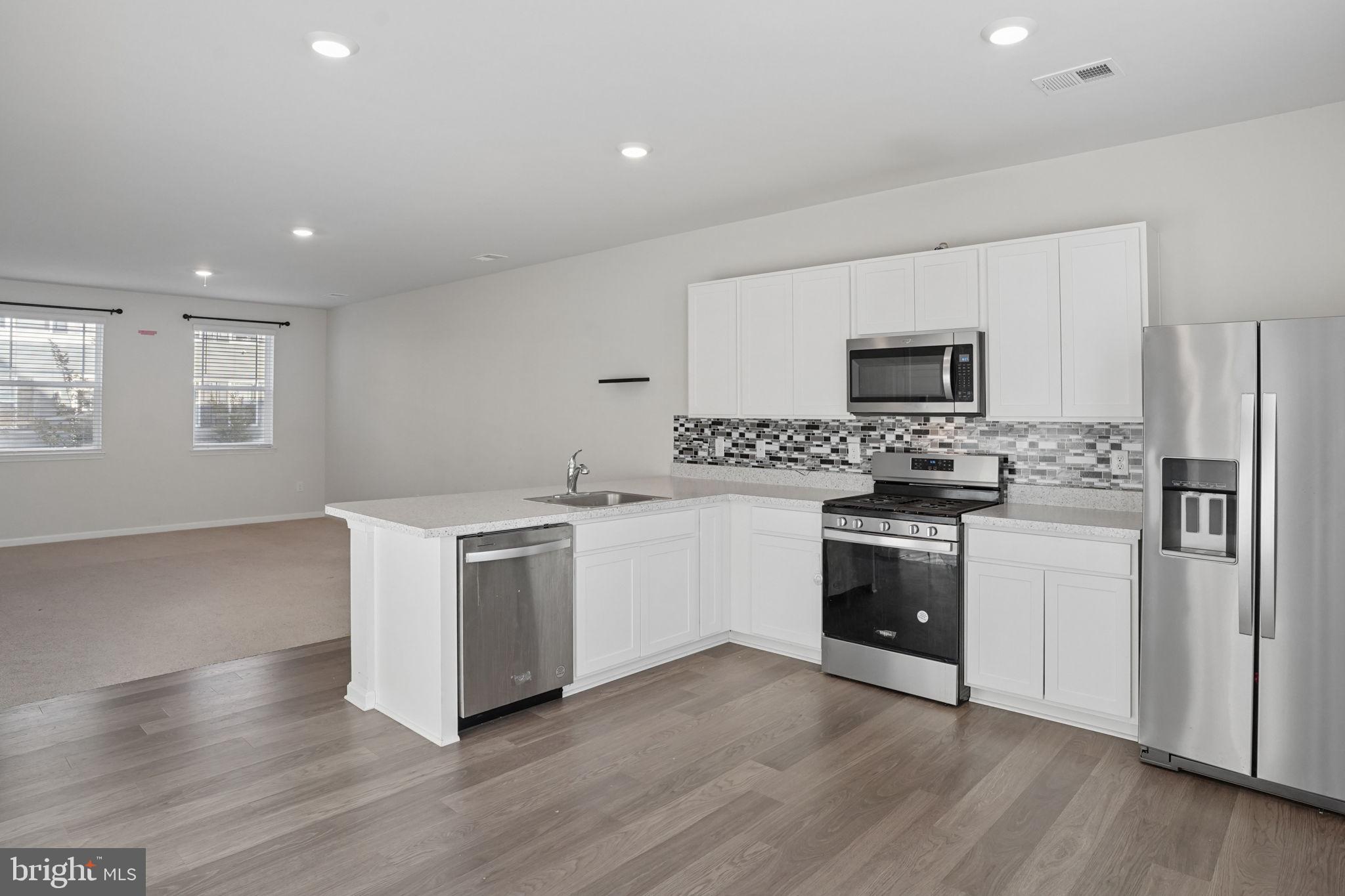 LOGANBERRY VILLAGE - Residential