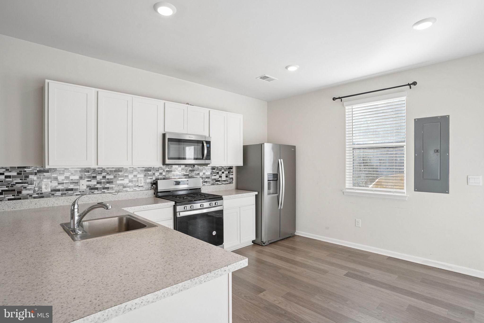 LOGANBERRY VILLAGE - Residential