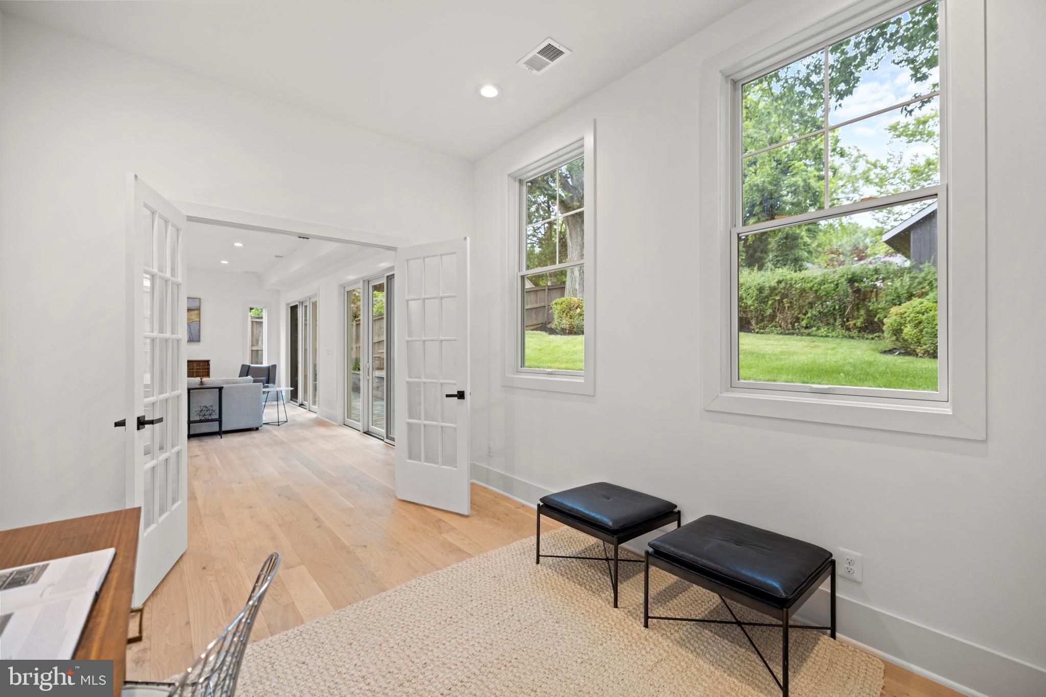 ROCK CREEK KNOLLS - Residential