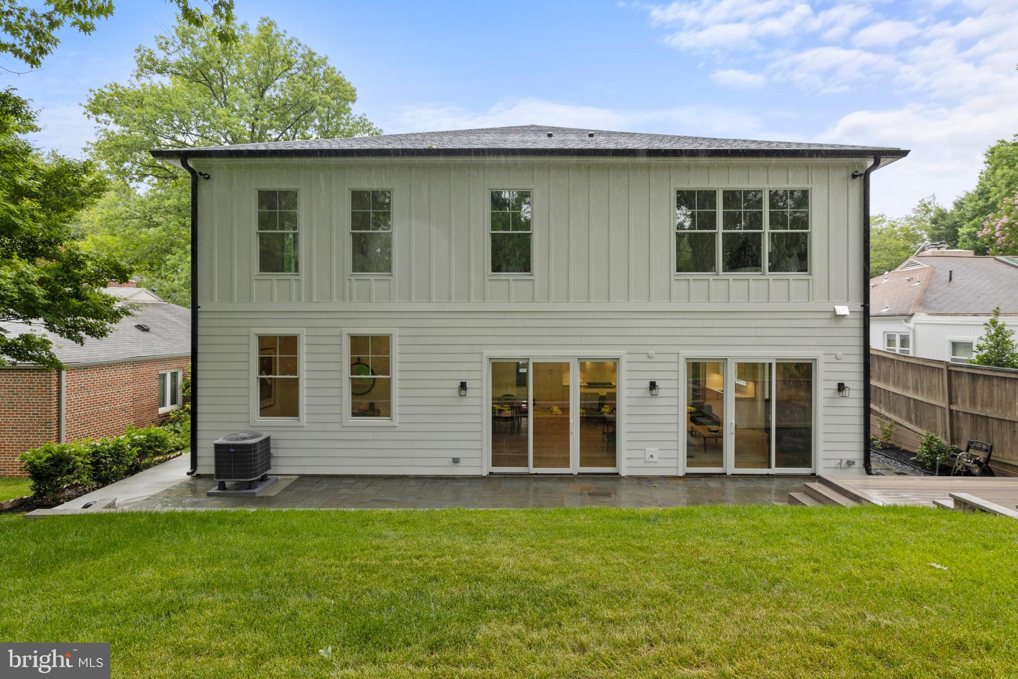ROCK CREEK KNOLLS - Residential