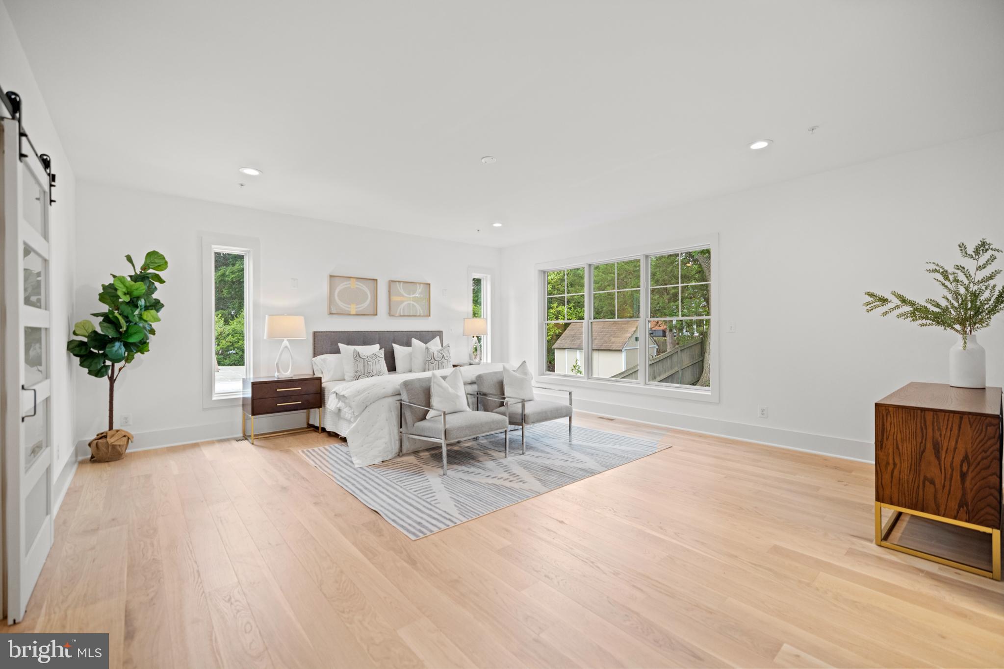 ROCK CREEK KNOLLS - Residential