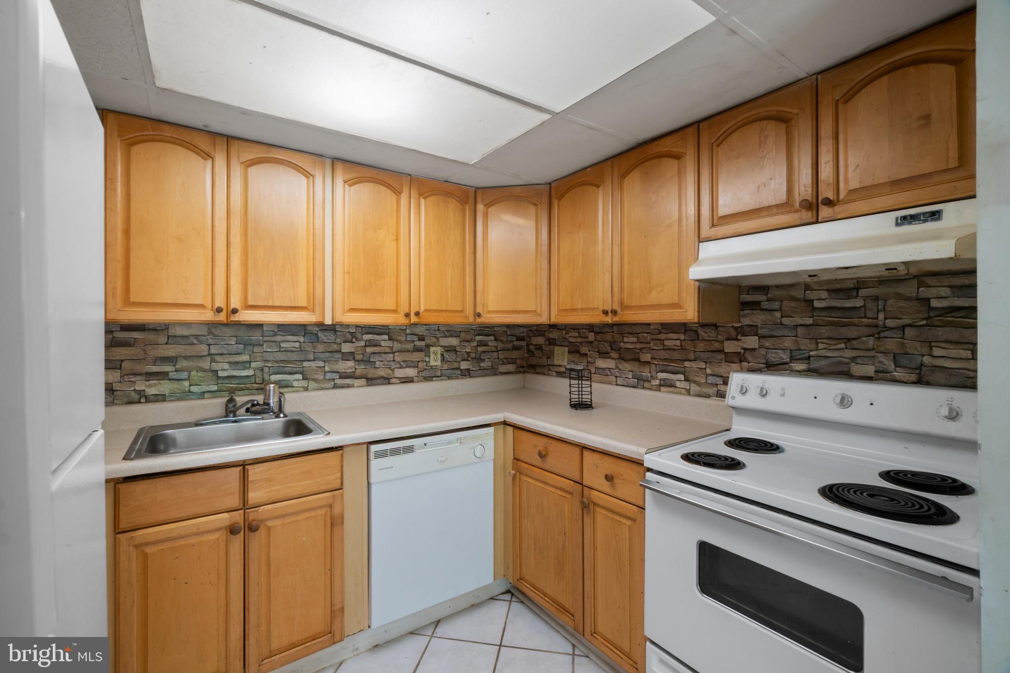 SUNRISE EAST - Residential