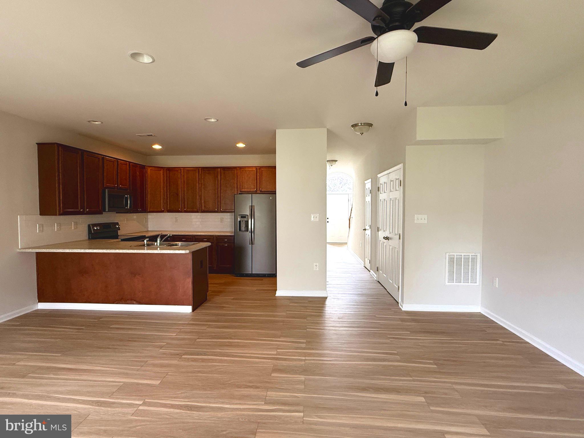 SPRING MILLS - Residential