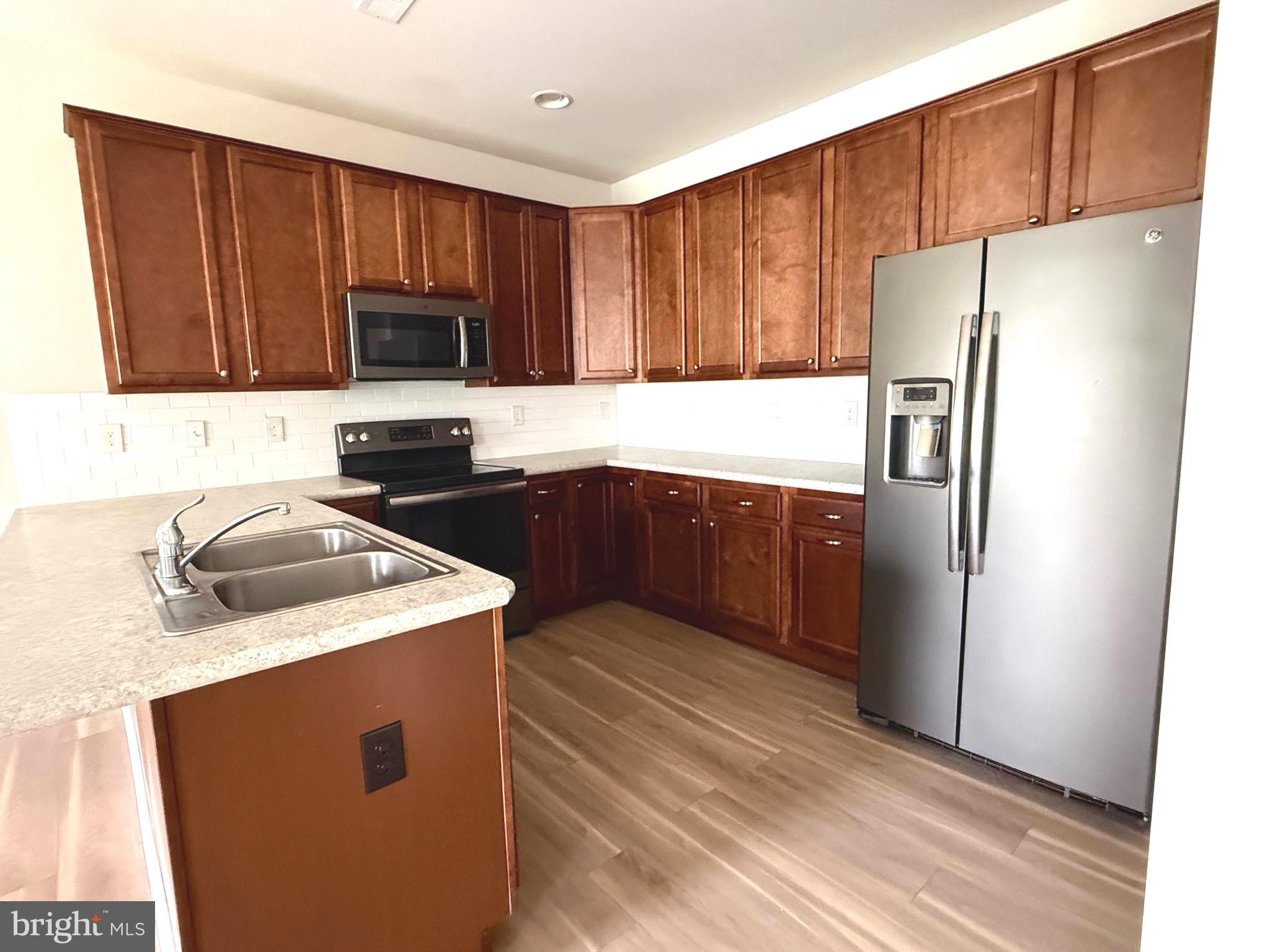 SPRING MILLS - Residential