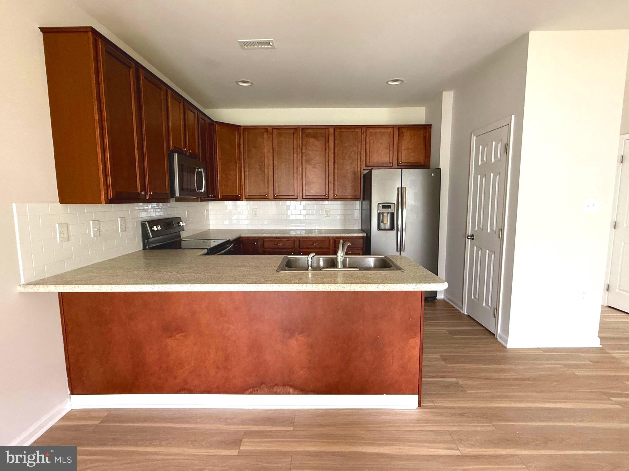 SPRING MILLS - Residential