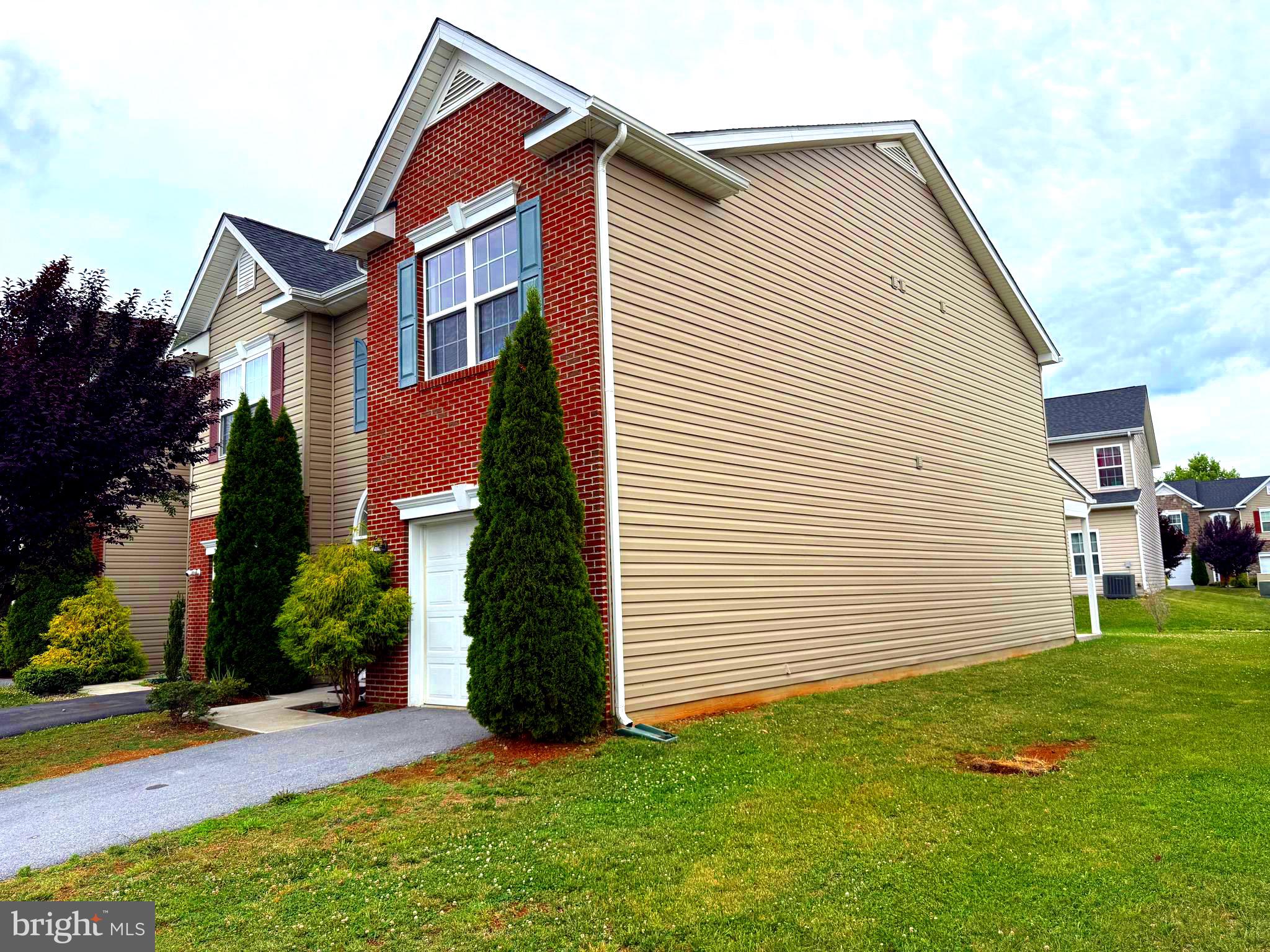 SPRING MILLS - Residential