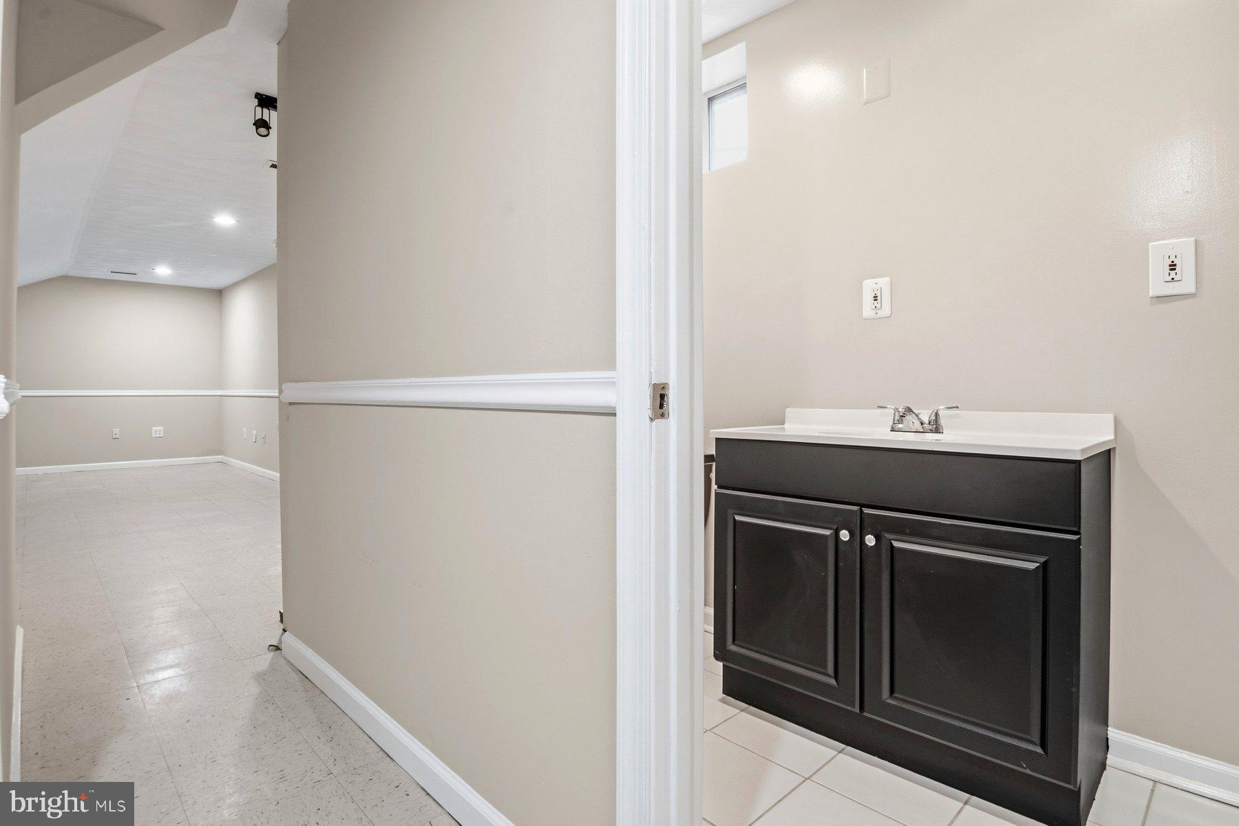WEYBURN PARK - Residential