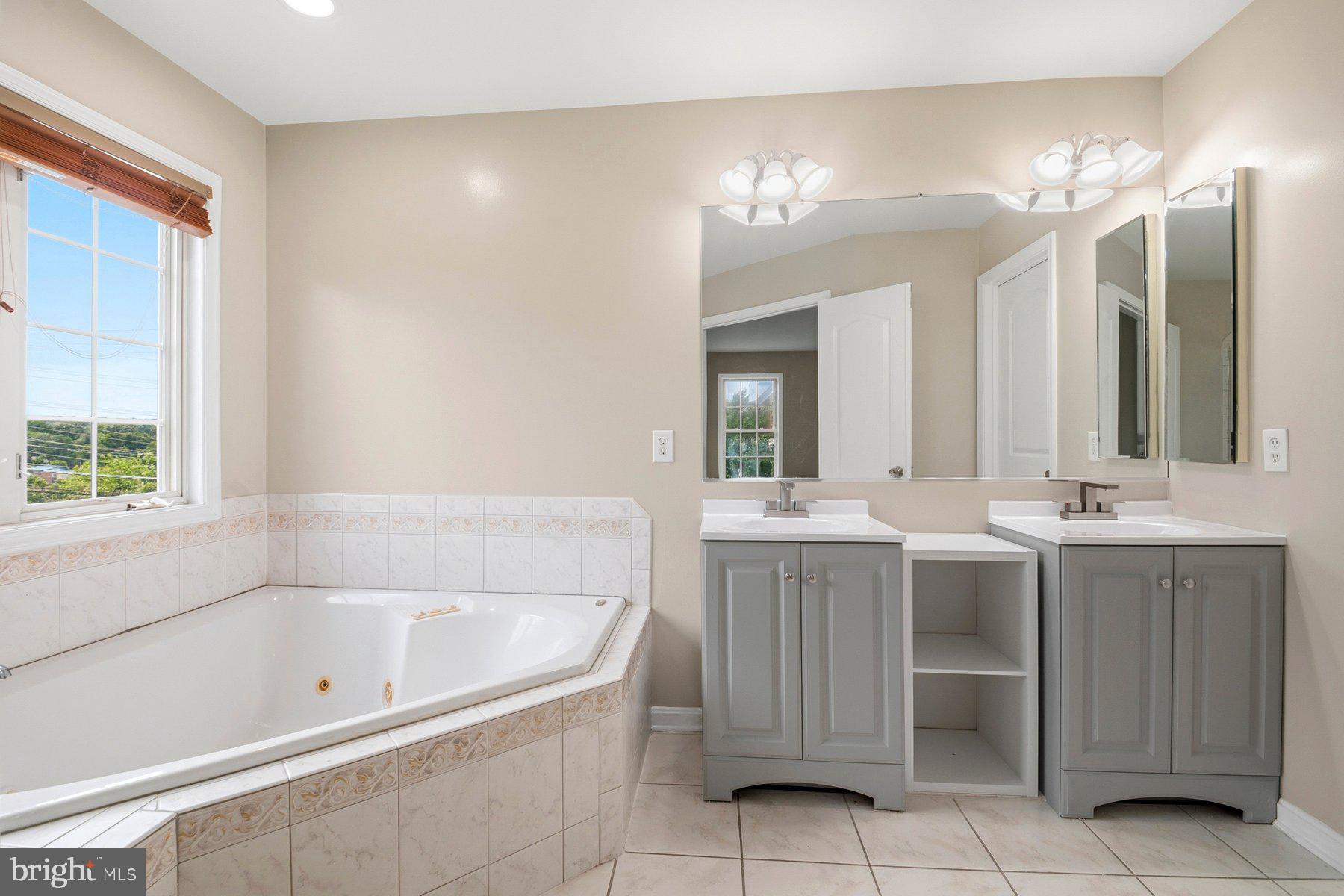 WEYBURN PARK - Residential