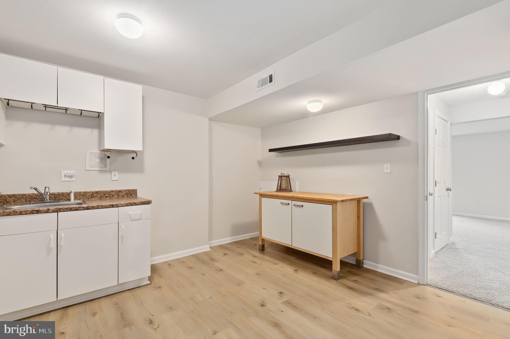 CHURCHILL TOWN SECTOR - Residential