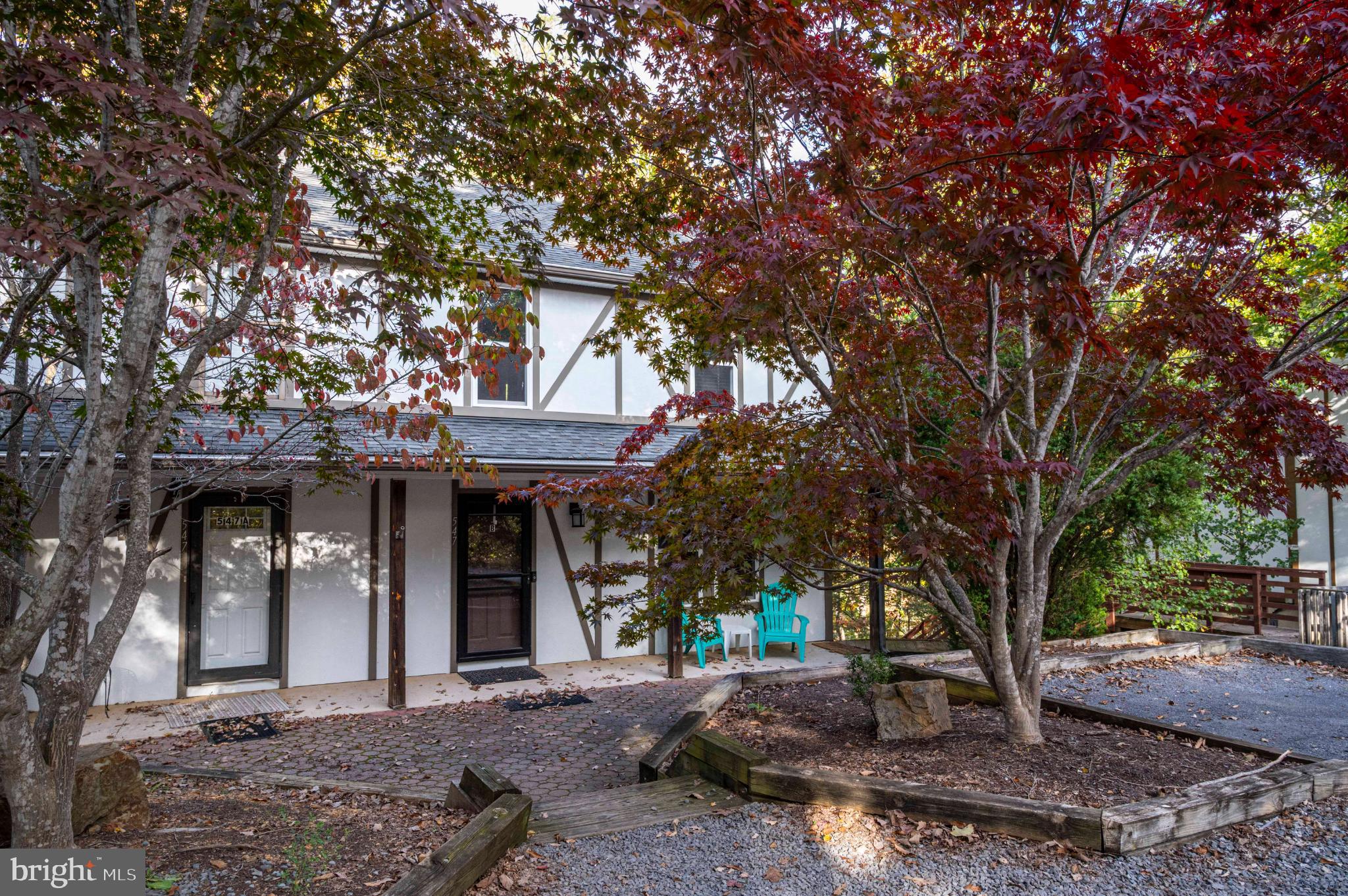 LAKEVIEW - Residential