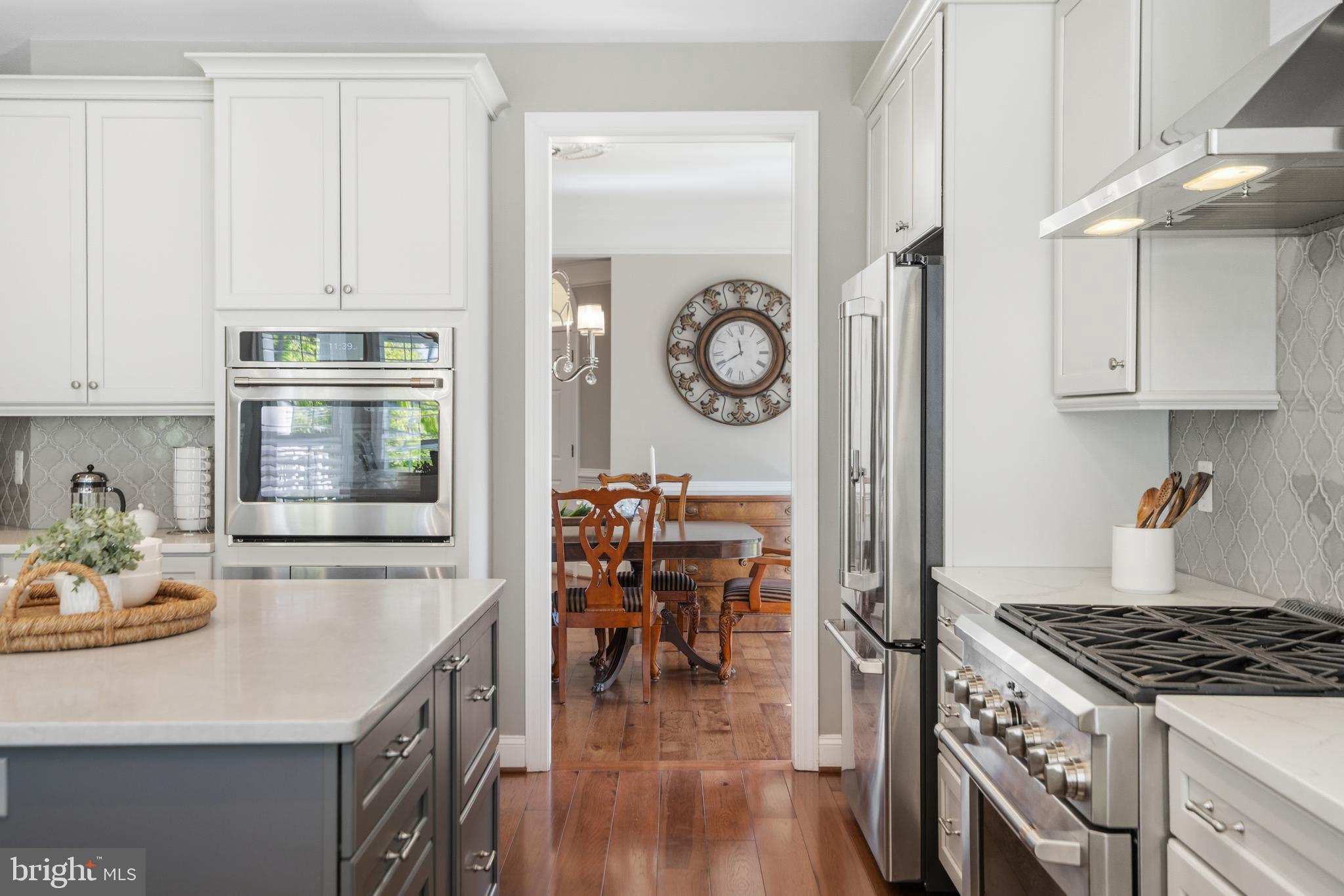 BROADLANDS SOUTH - Residential