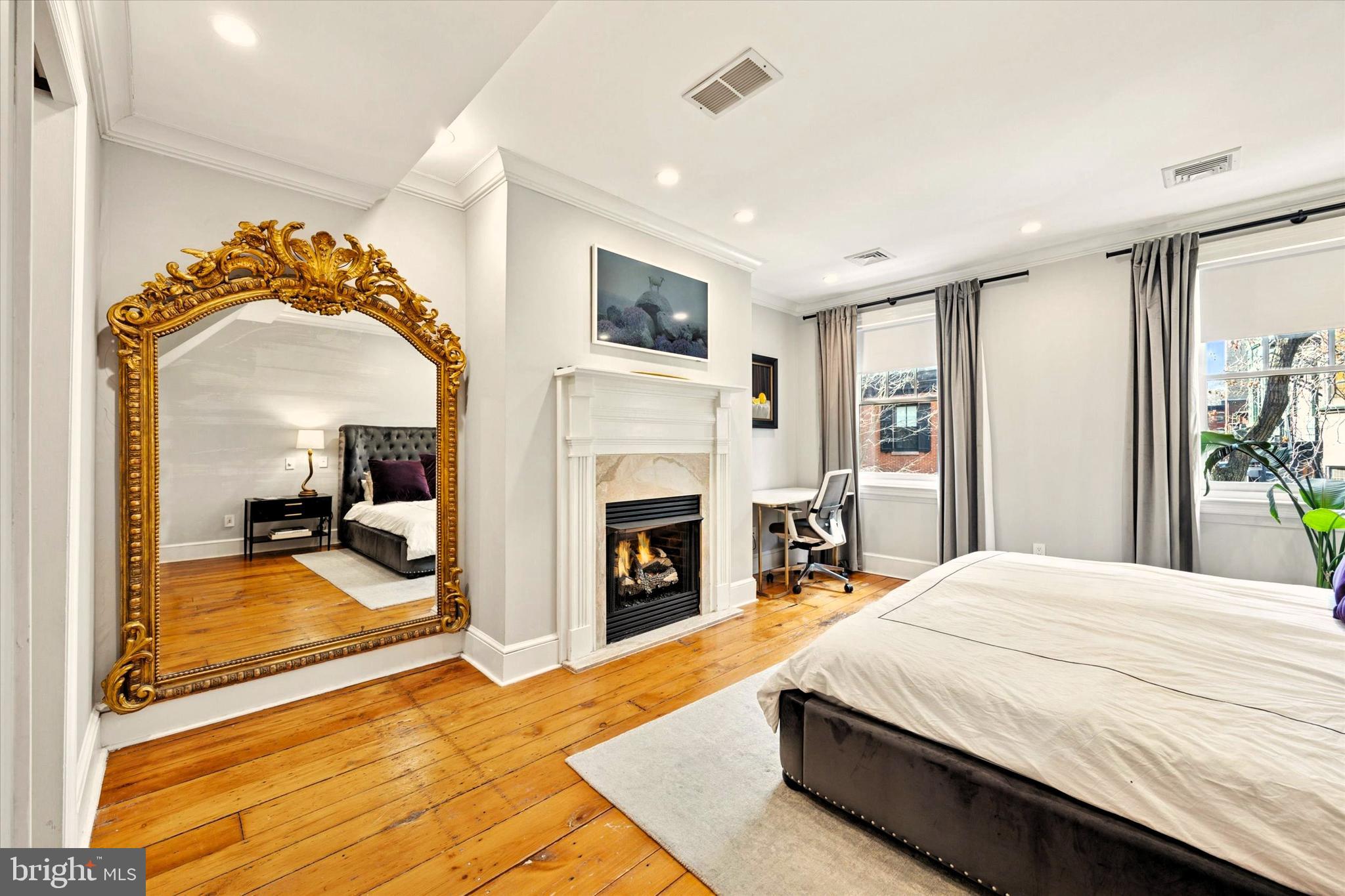 RITTENHOUSE SQUARE - Residential
