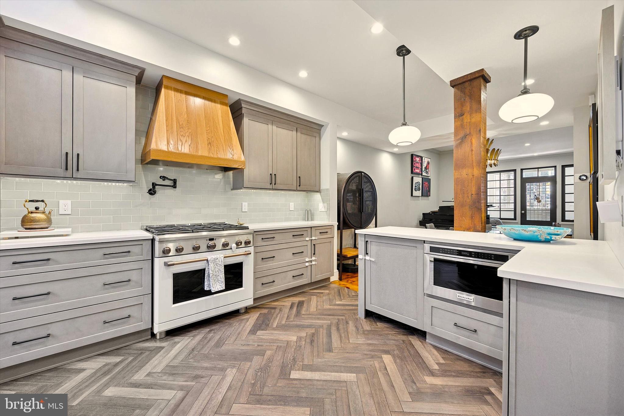 RITTENHOUSE SQUARE - Residential