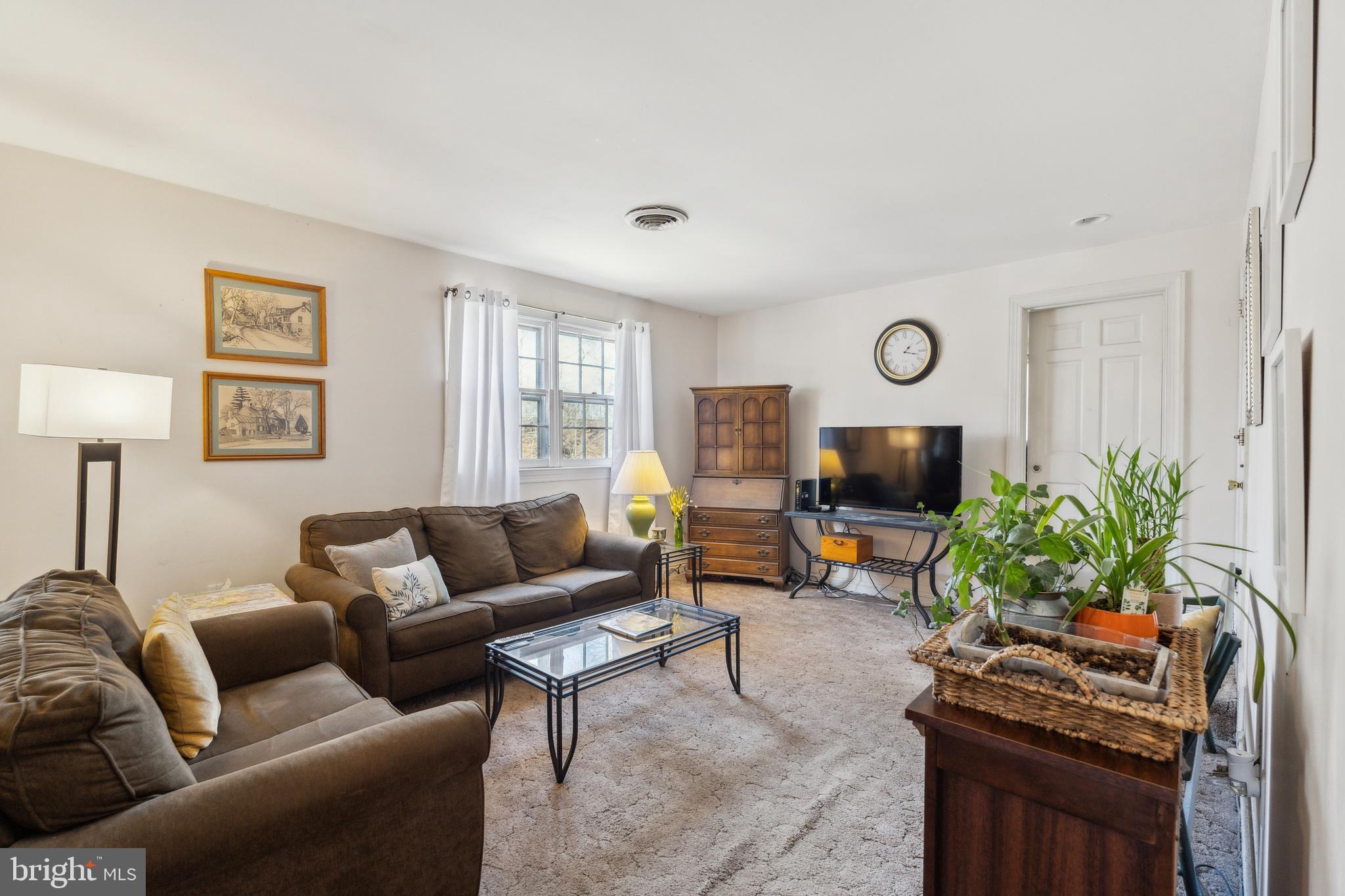 YARDLEY COMMONS - Residential
