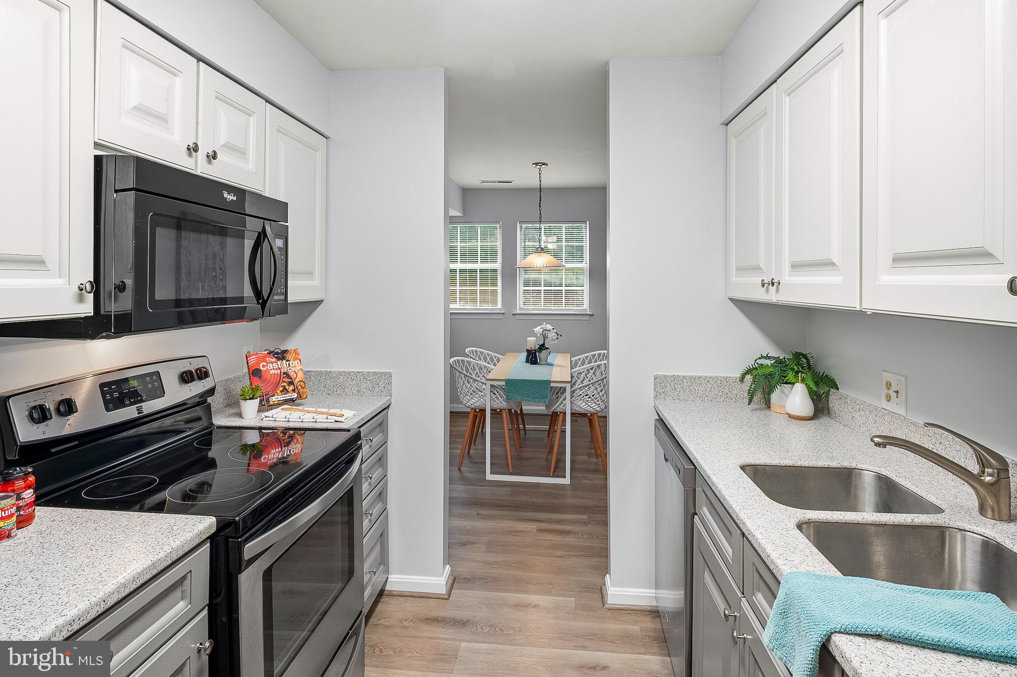 VILLAGE OF MONTGOMERY RUN - Residential