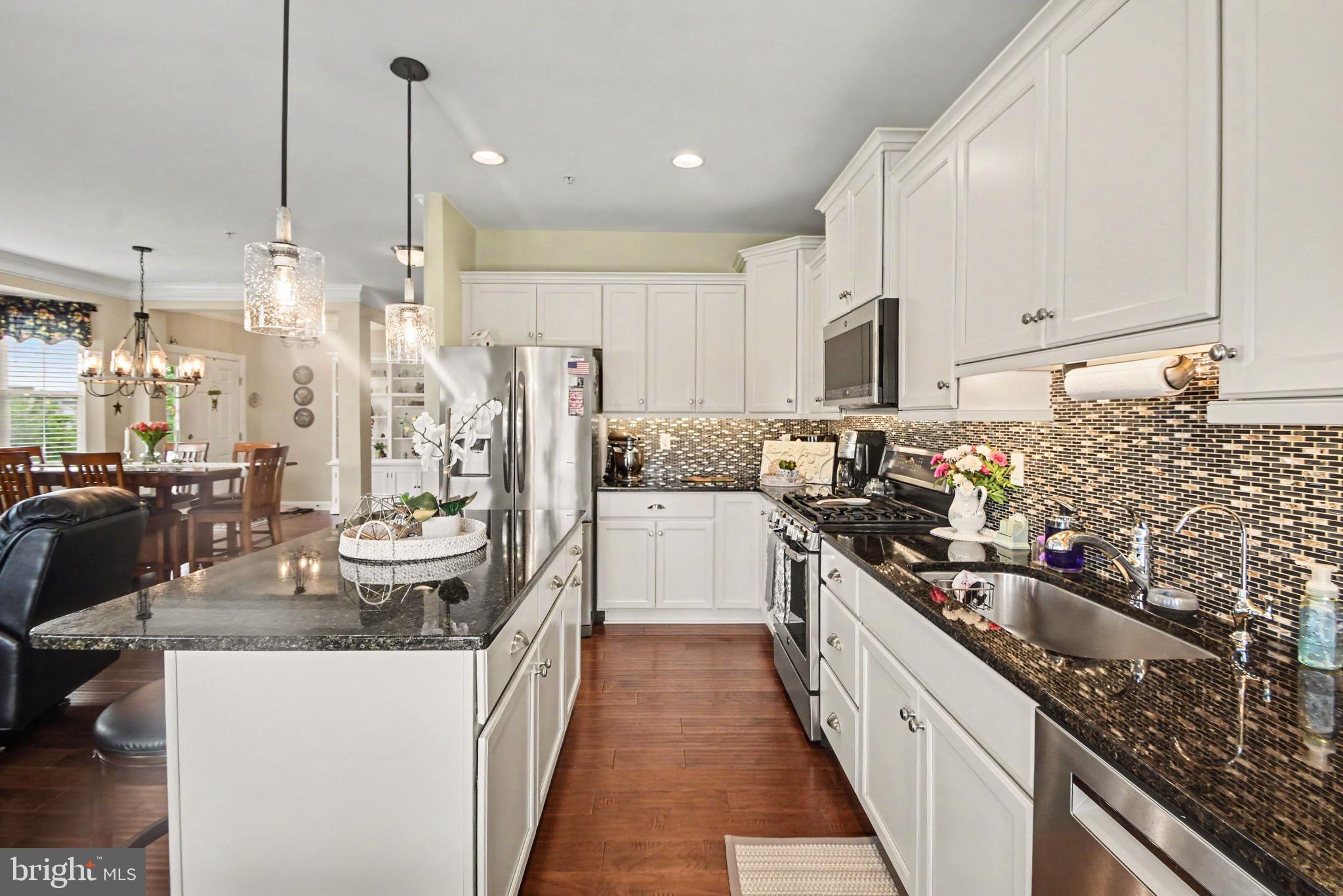 COLEBROOK - Residential