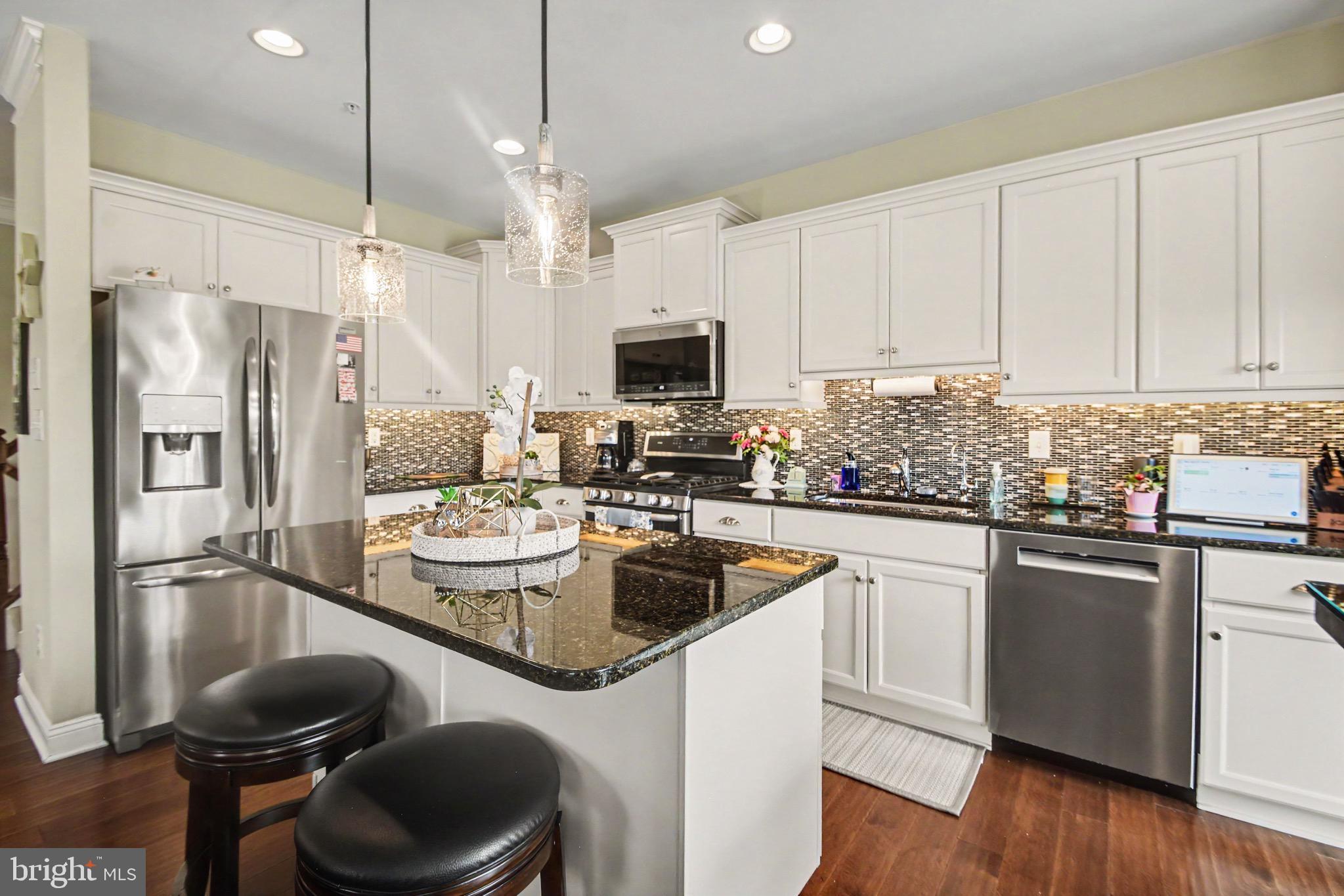 COLEBROOK - Residential