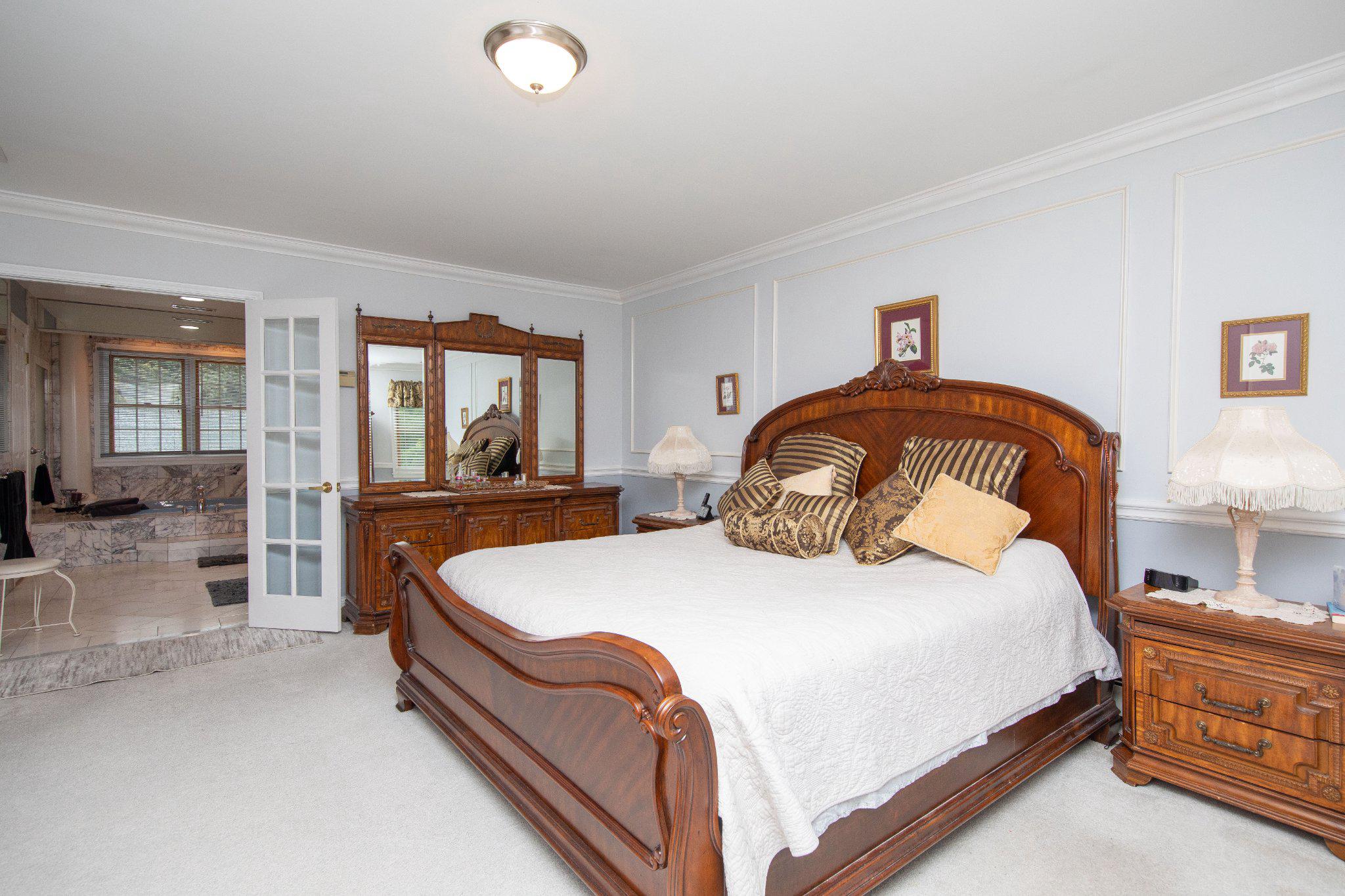 FEASTERVILLE - Residential