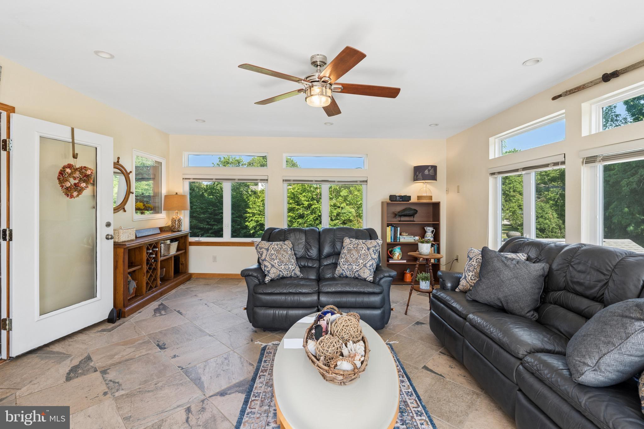 CHESAPEAKE HAVEN - Residential