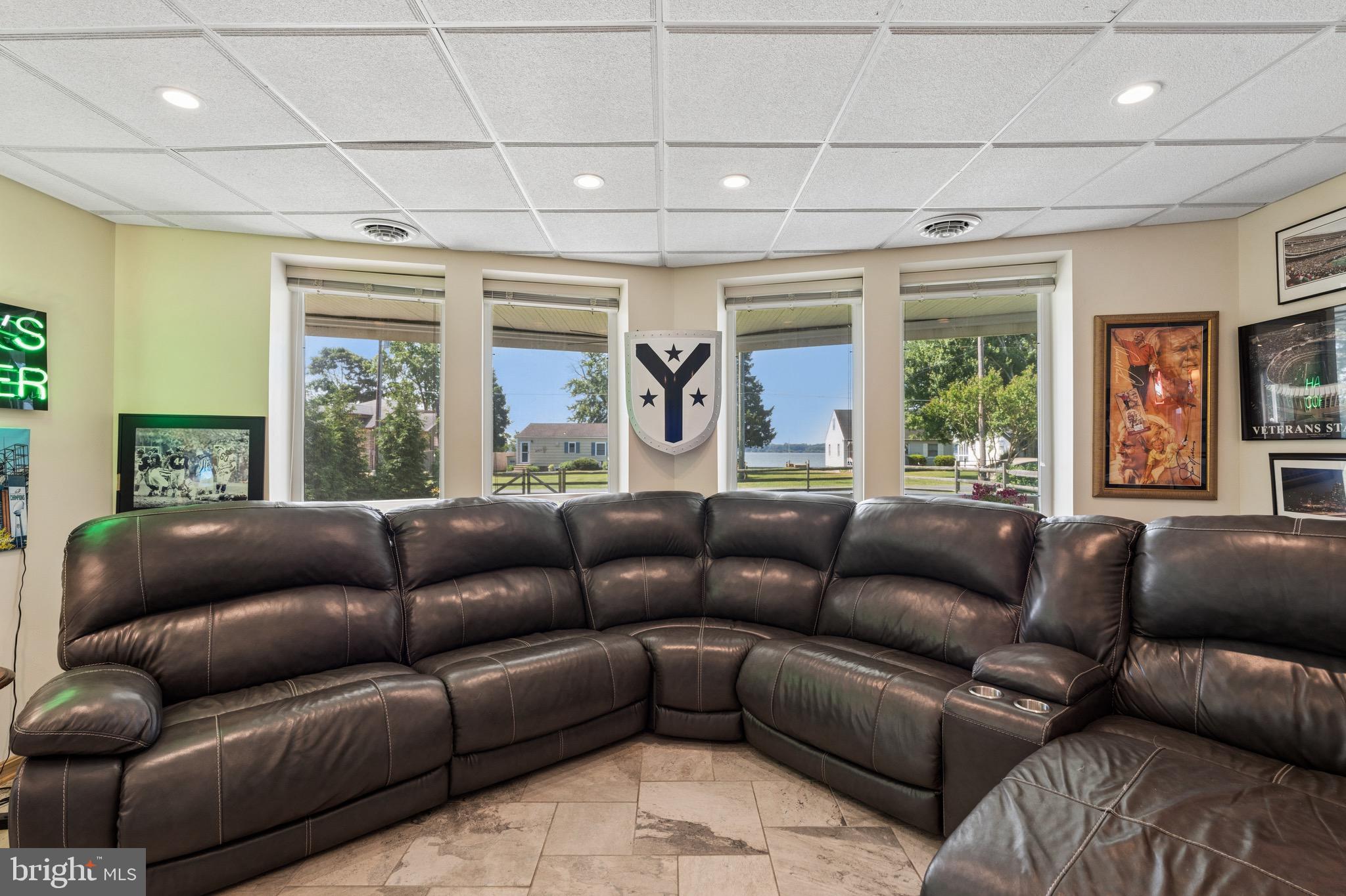 CHESAPEAKE HAVEN - Residential
