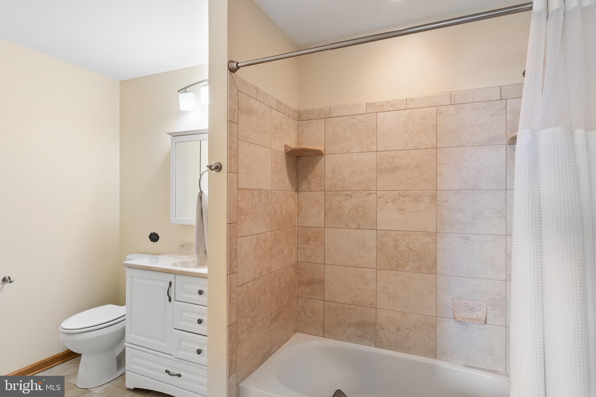 CHESAPEAKE HAVEN - Residential