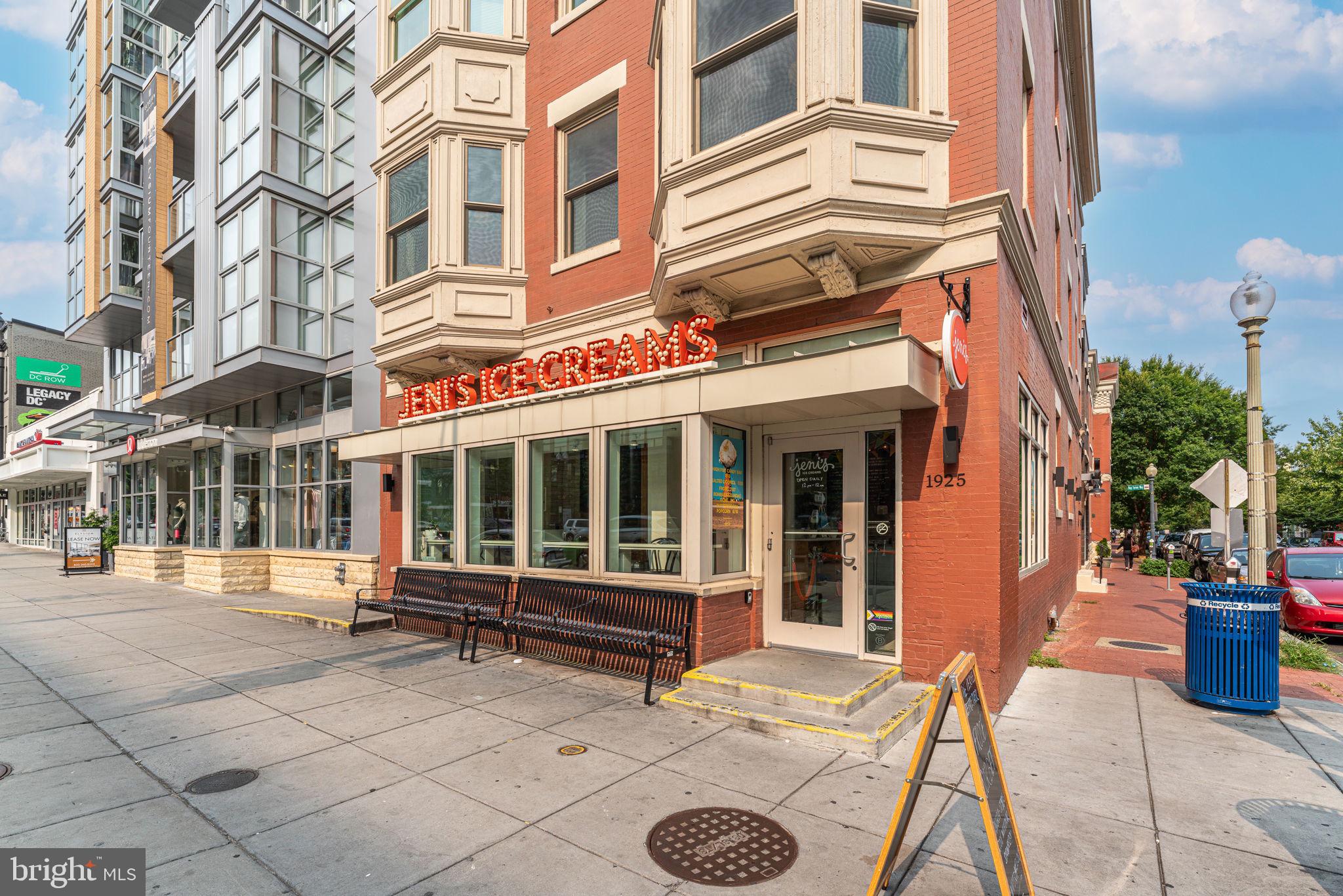 LOGAN CIRCLE - Residential