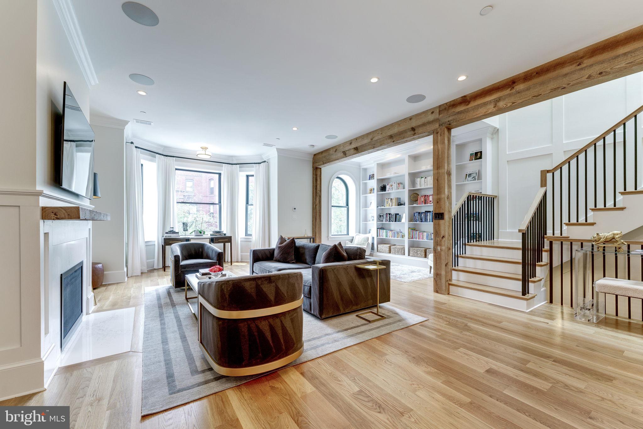 LOGAN CIRCLE - Residential