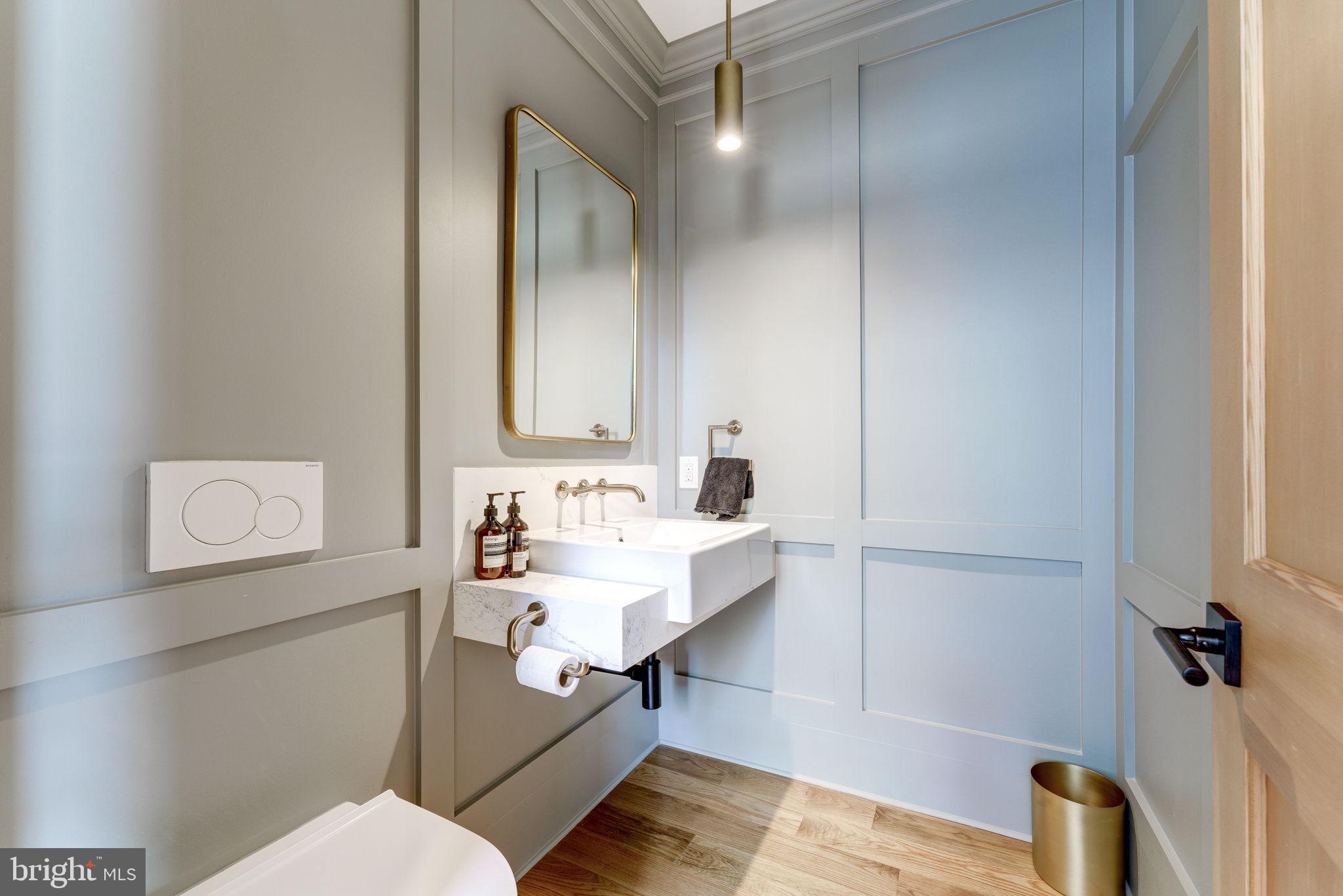 LOGAN CIRCLE - Residential