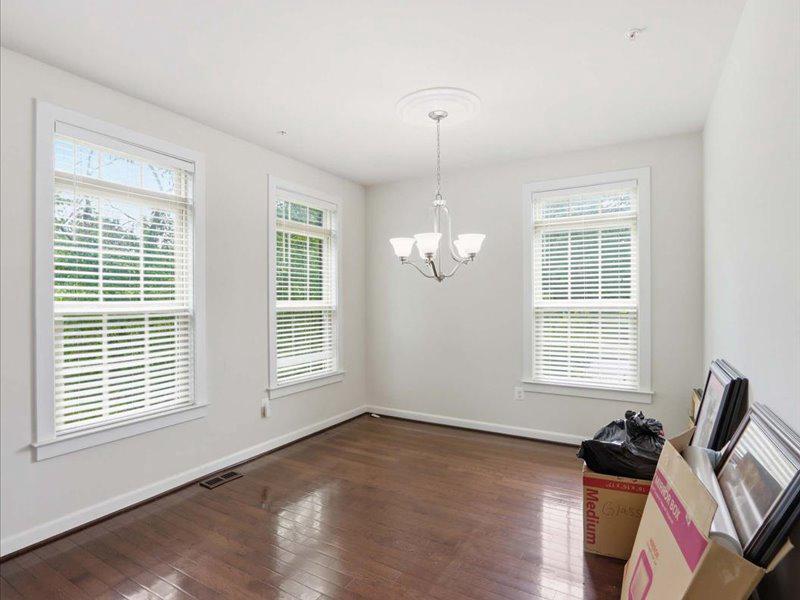SUBURBAN GREENE - Residential