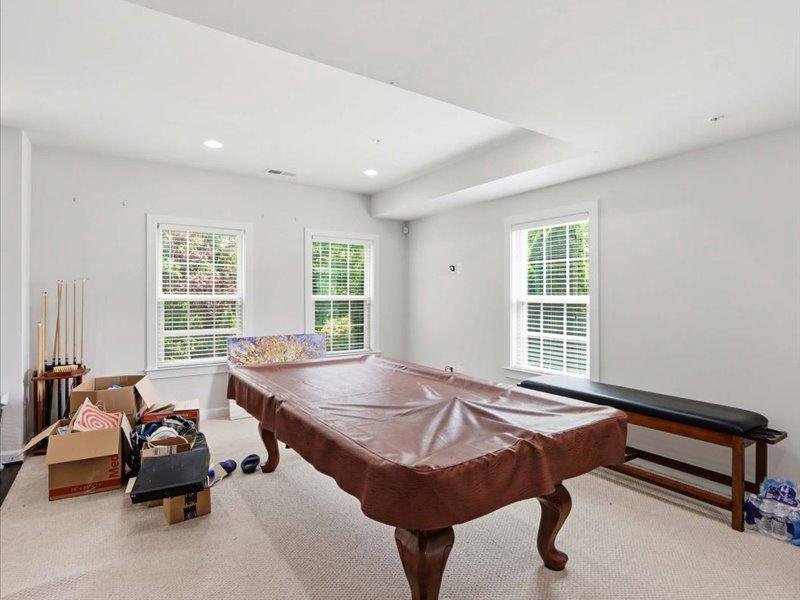SUBURBAN GREENE - Residential