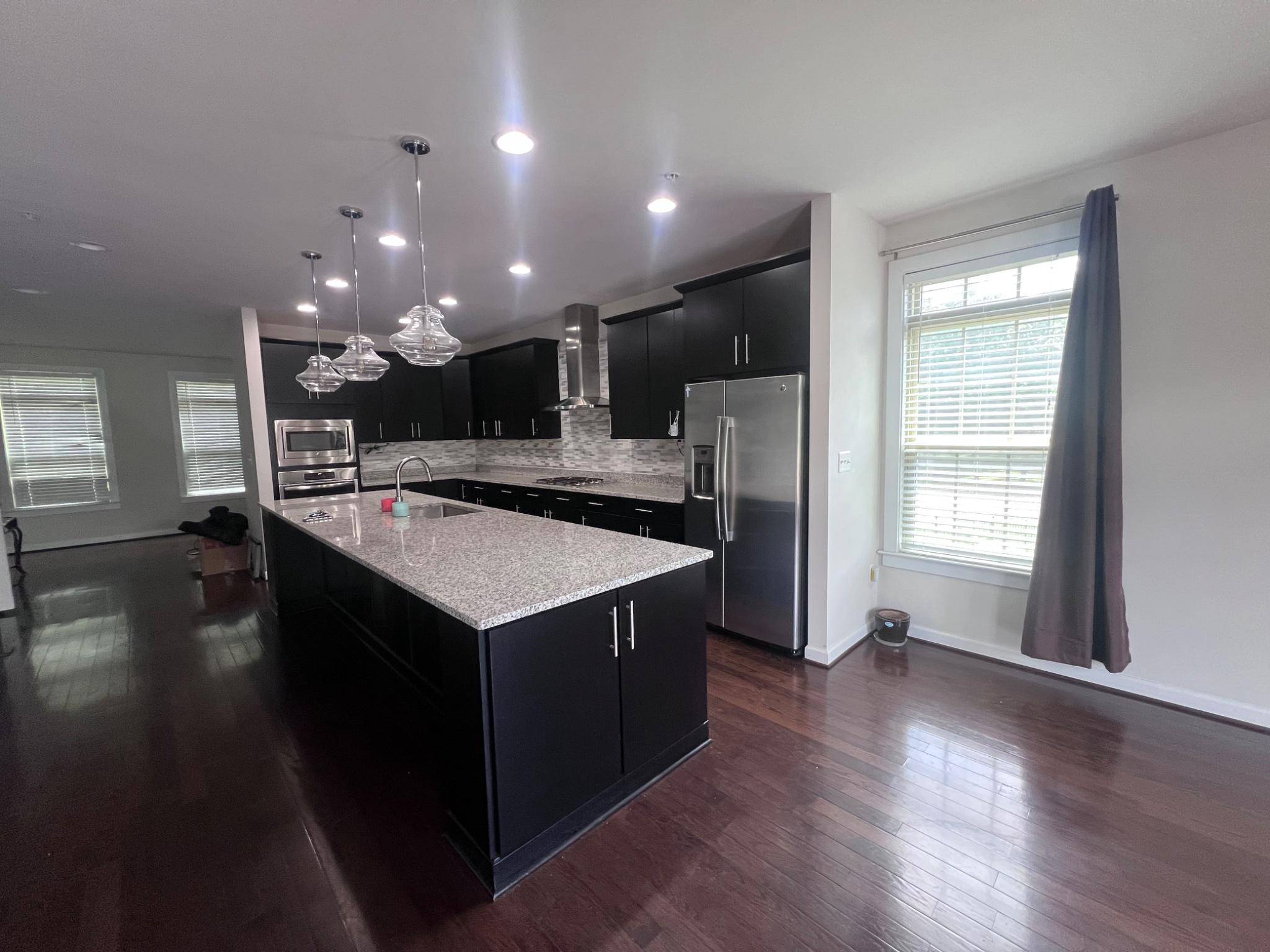 SUBURBAN GREENE - Residential