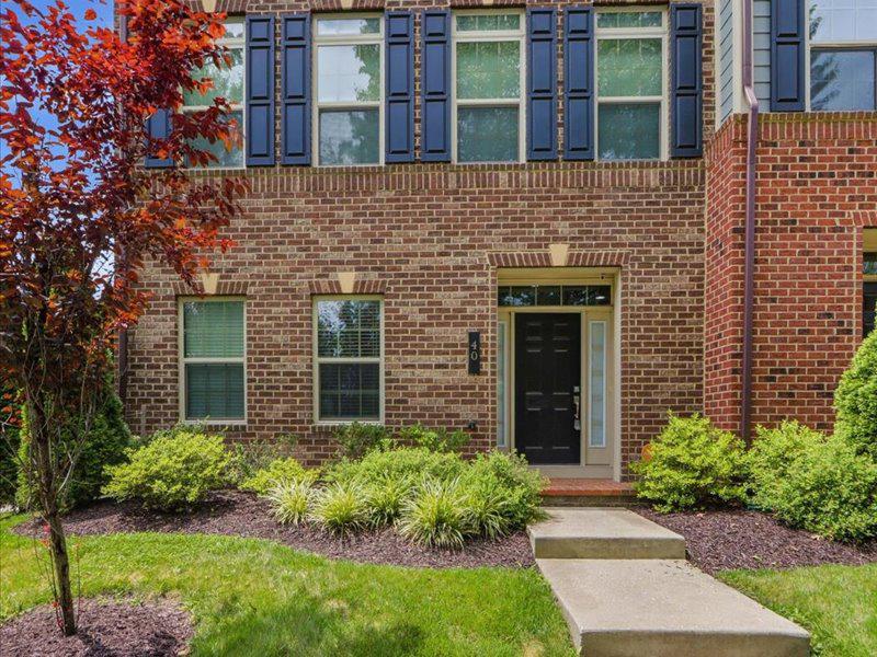 SUBURBAN GREENE - Residential
