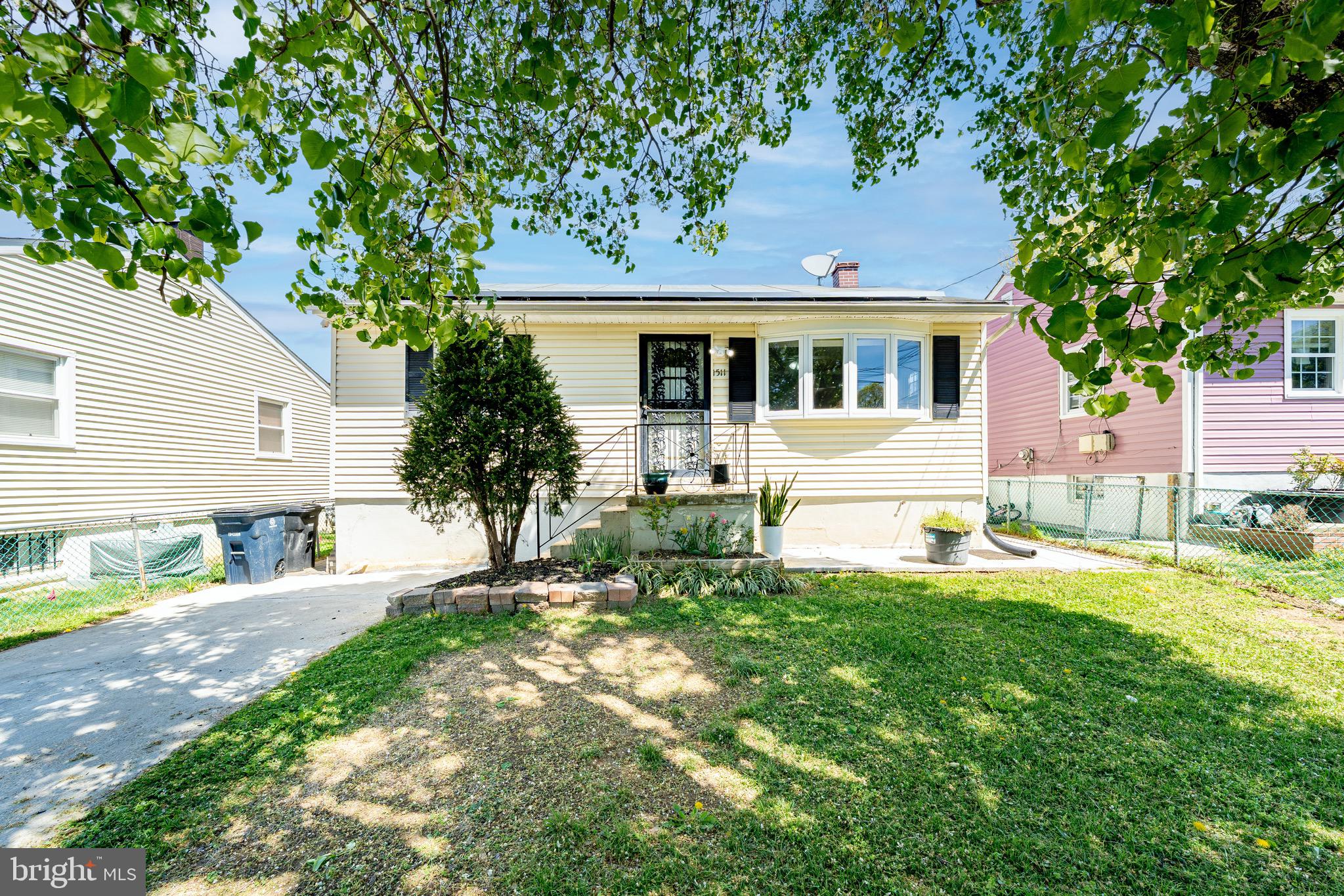 Welcome to 511 Warren Ave in Landover! This well-located home offers a functional layout with bright living spaces, comfortable bedrooms, and a practical kitchen. Enjoy a spacious yard perfect for outdoor use. Conveniently located near major commuter routes, shopping, dining, and public transportation. Great opportunity for first-time buyers or investors in Prince George’s County